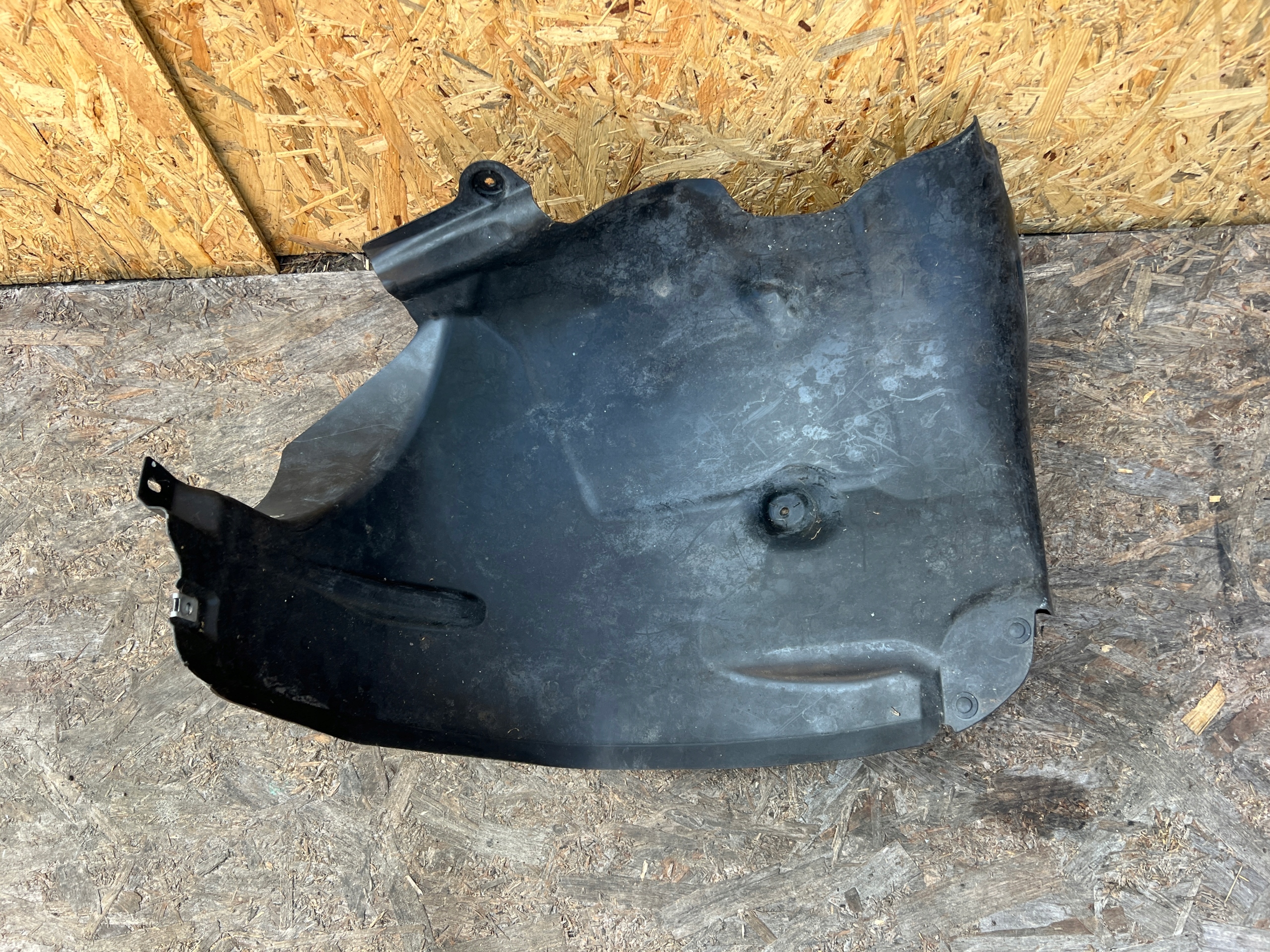 mudguard right front front MERCEDES W177 A2476906500