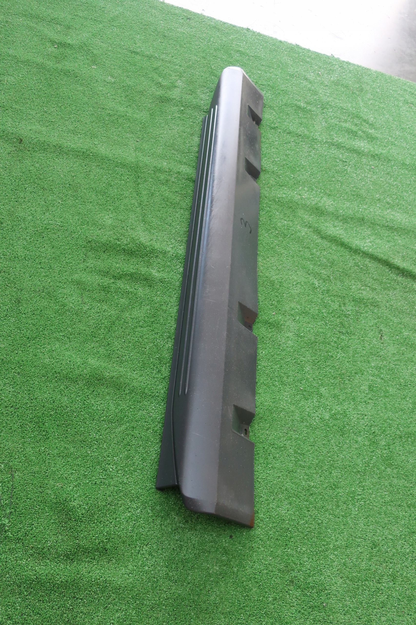 moulding threshold threshold left SUZUKI JIMNY LIFT NIE MALOWANA original OM 2005R >