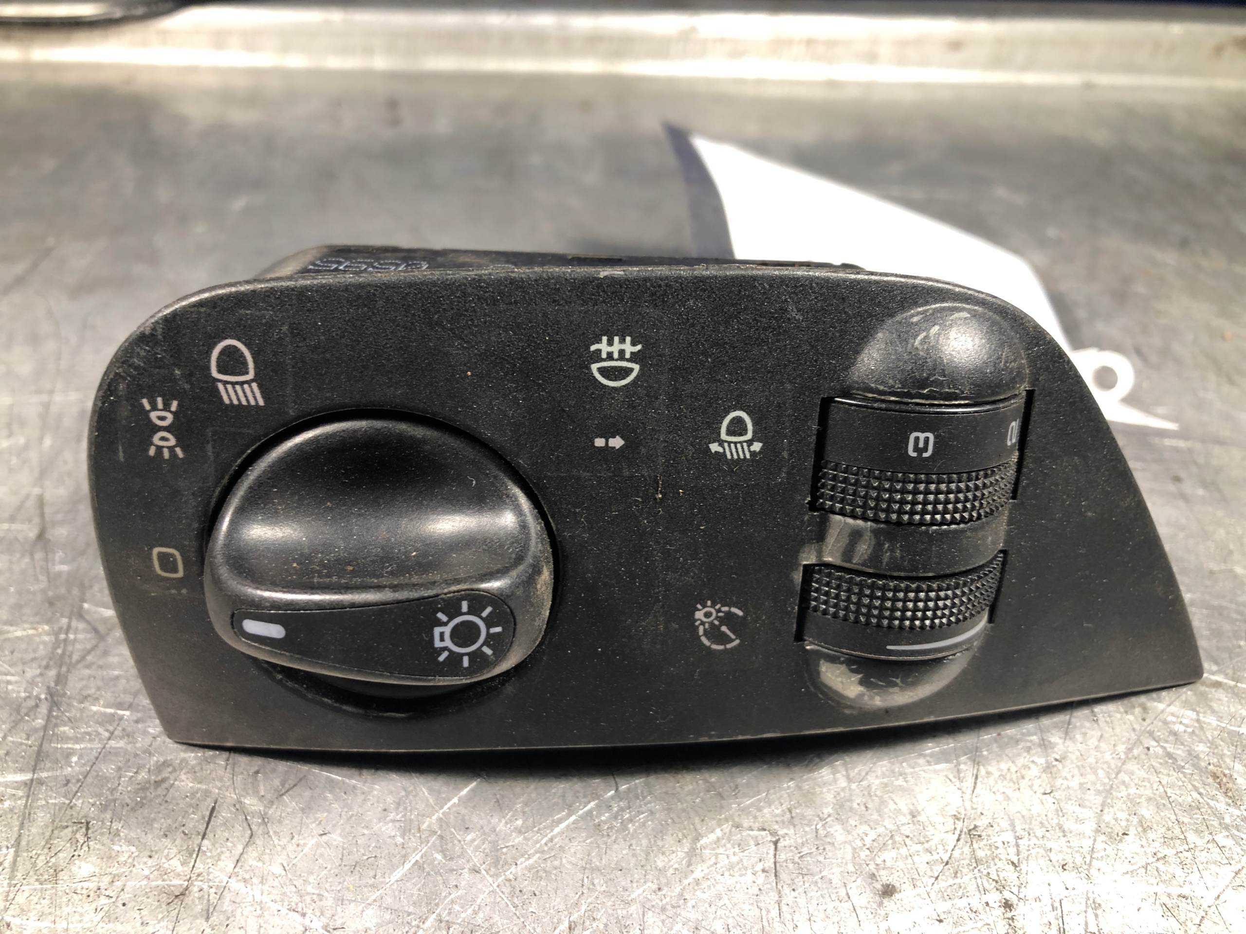 INTERRUTTORE LUCI SEAT IBIZA II 6K1941531B