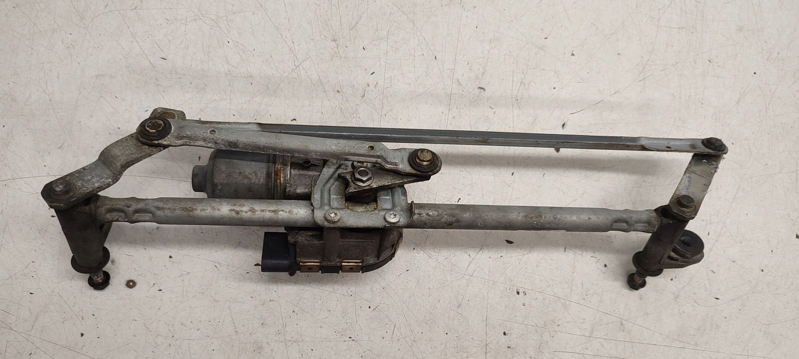 Wischergestänge VW Golf VI 1,6 TDI