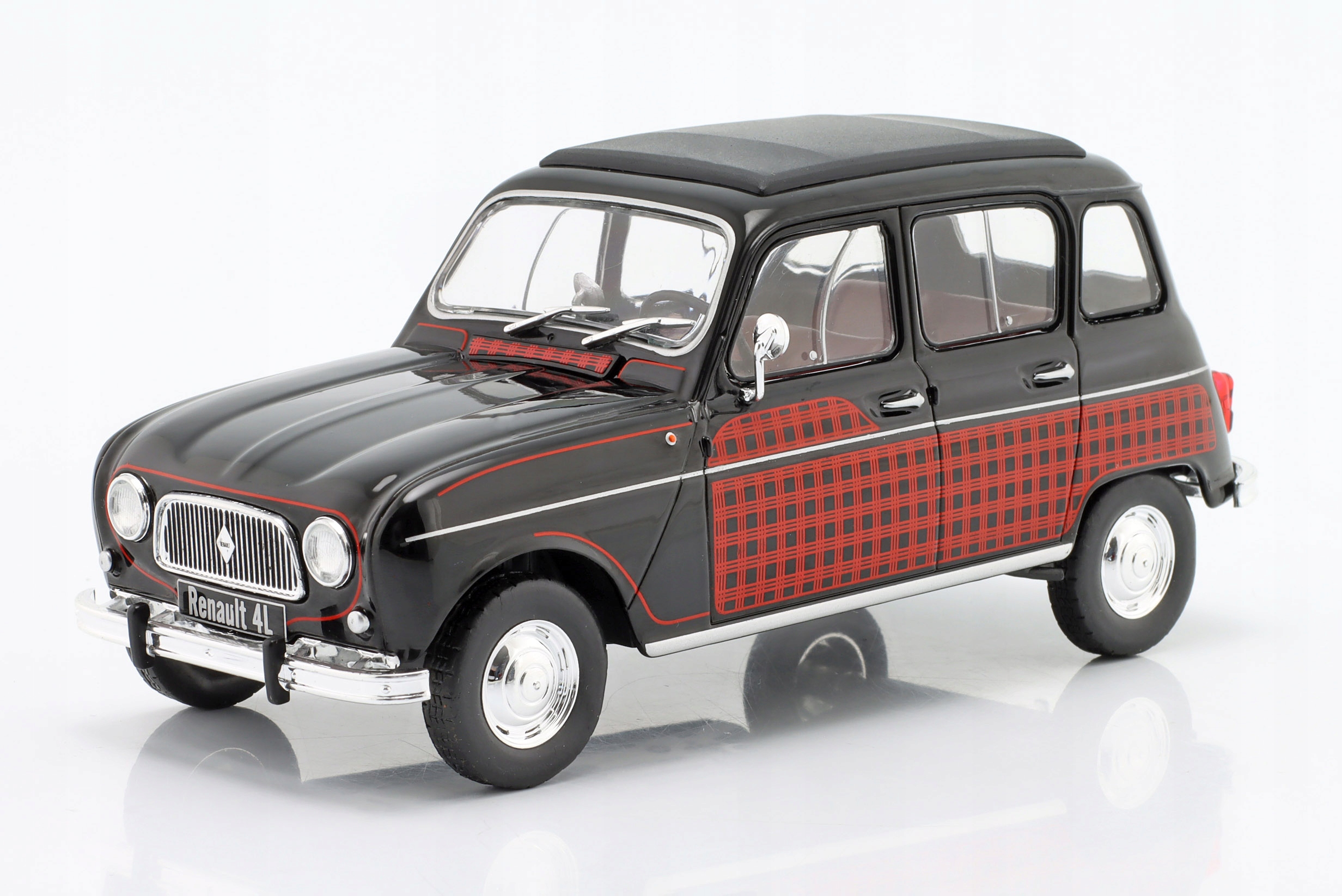 Renault 4L Parisienne 1964 WhiteBox 1:24 Model