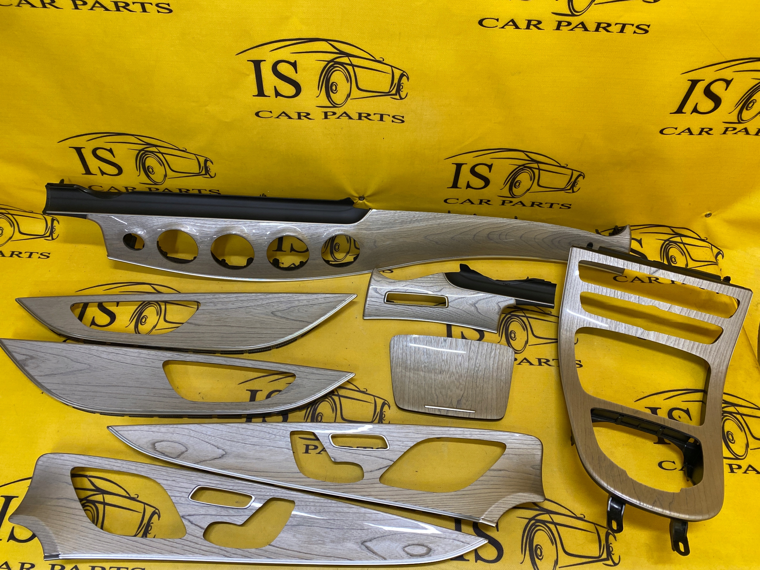 A2386800301 - Комплект отделки декоративные молдинги MERCEDES CLS W257