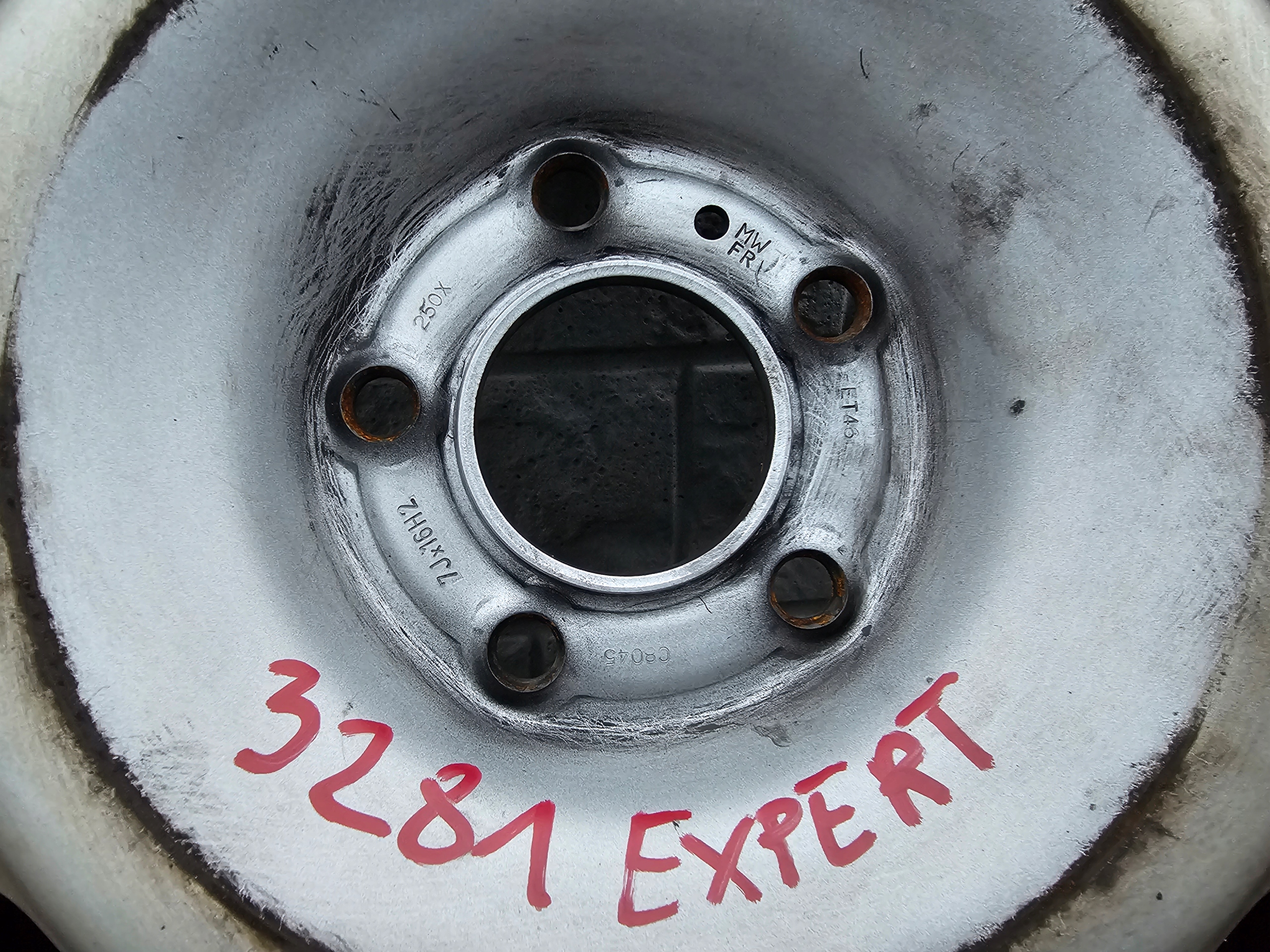 KOŁO ZAPASOWE DOJAZDOWE ET46 5X108 EXPERT JUMPY PROACE IV #3281 Rozstaw śrub 5x108