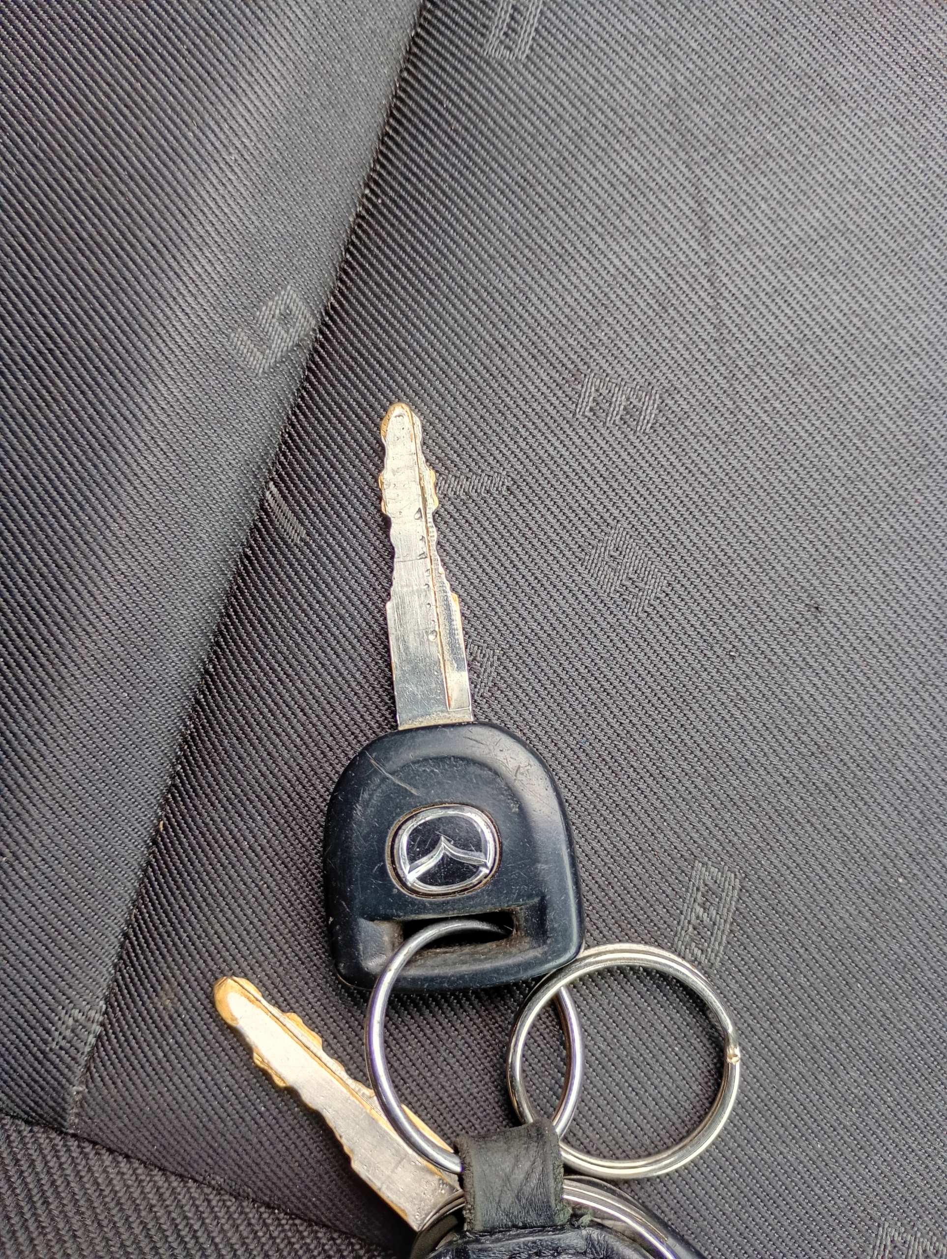 Mazda 2 II 03-07 ignition Z KLUCZYKIEM 1.3
