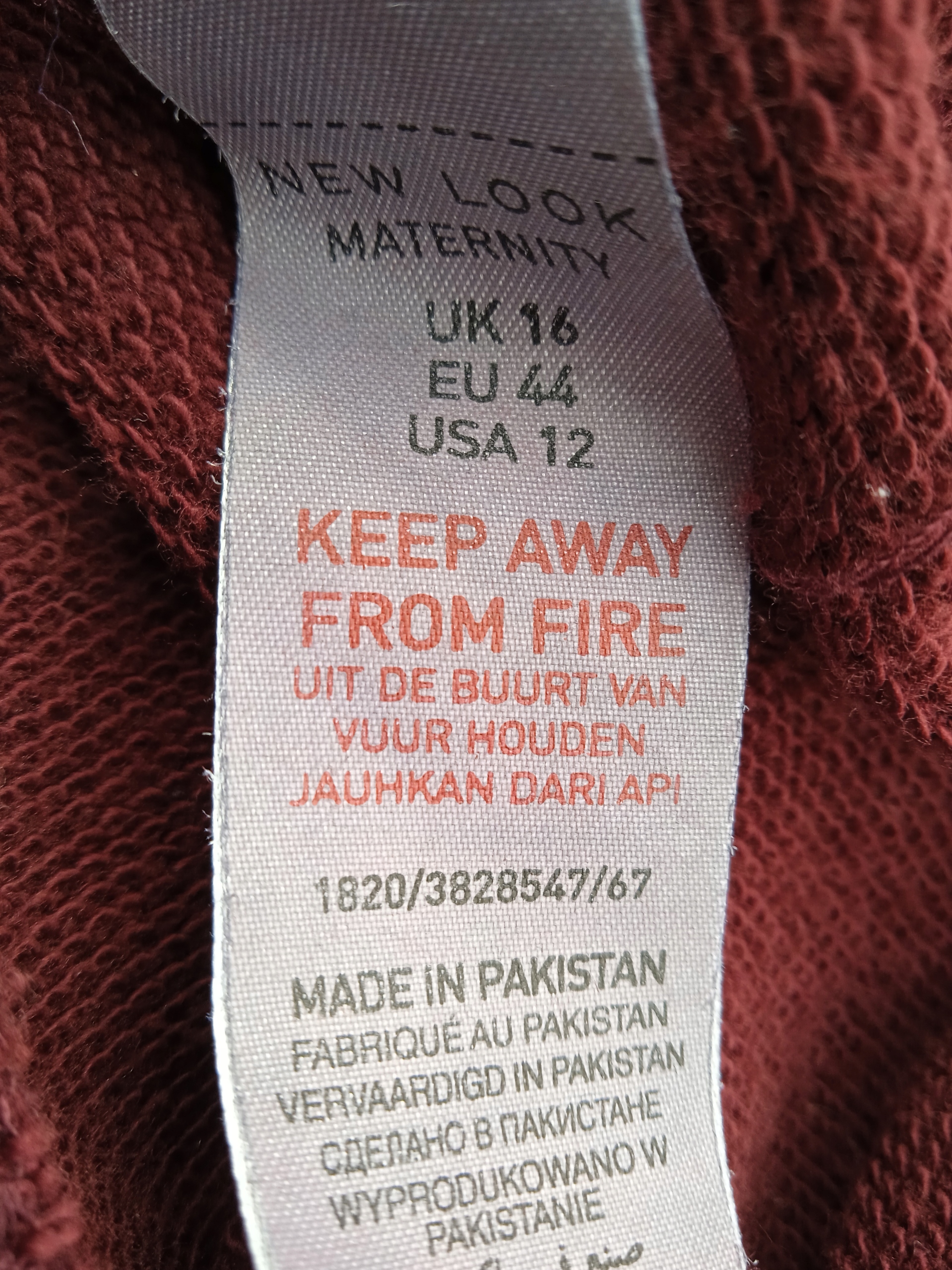 44 NEW LOOK MATERNITY LUŹNA BLUZA CIĄŻOWA Z NADRUKIEM Rozmiar 44