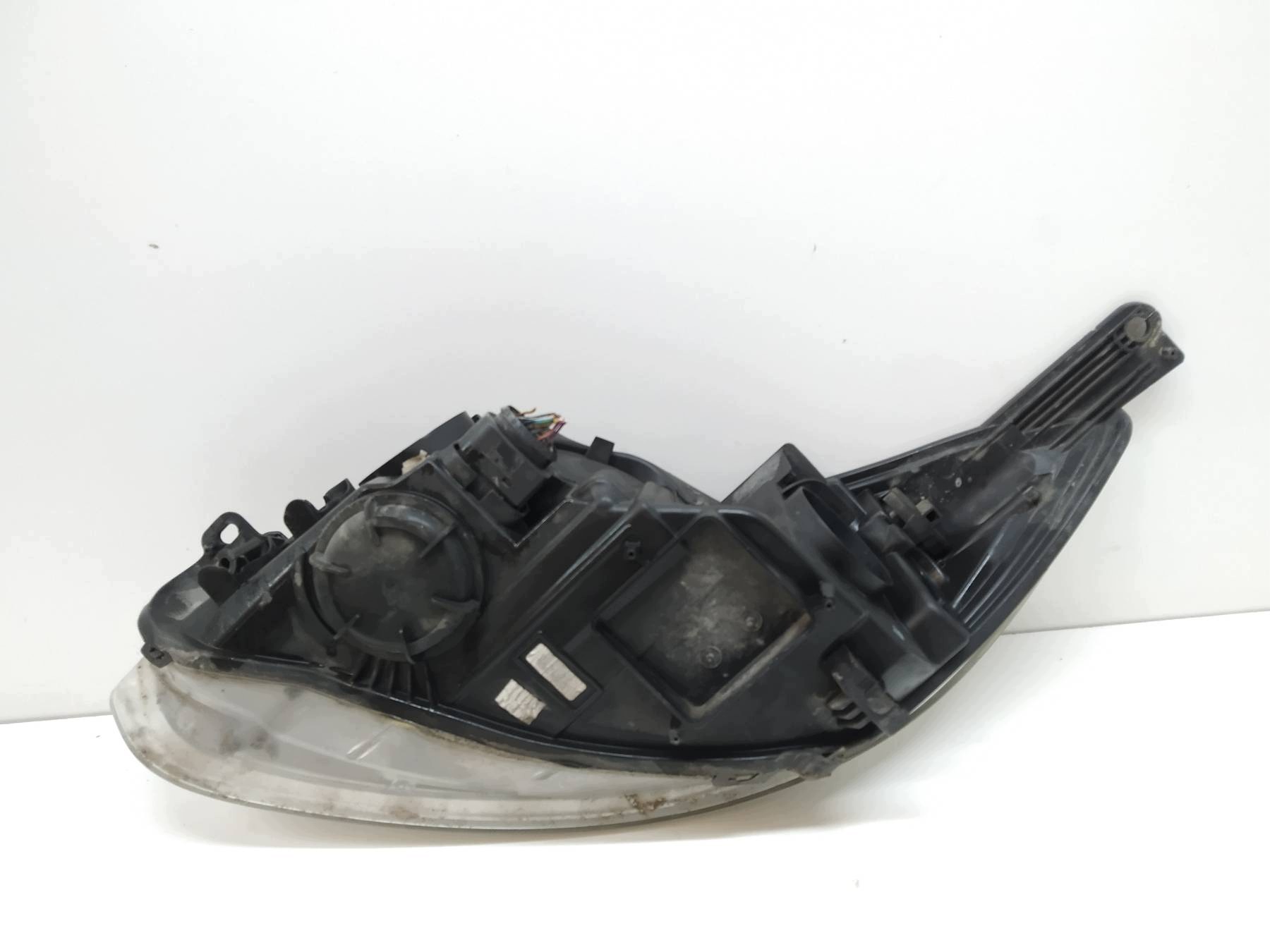light front right EUROPA BM5113W029AF Ford Focus Mk3 (2010-2019)