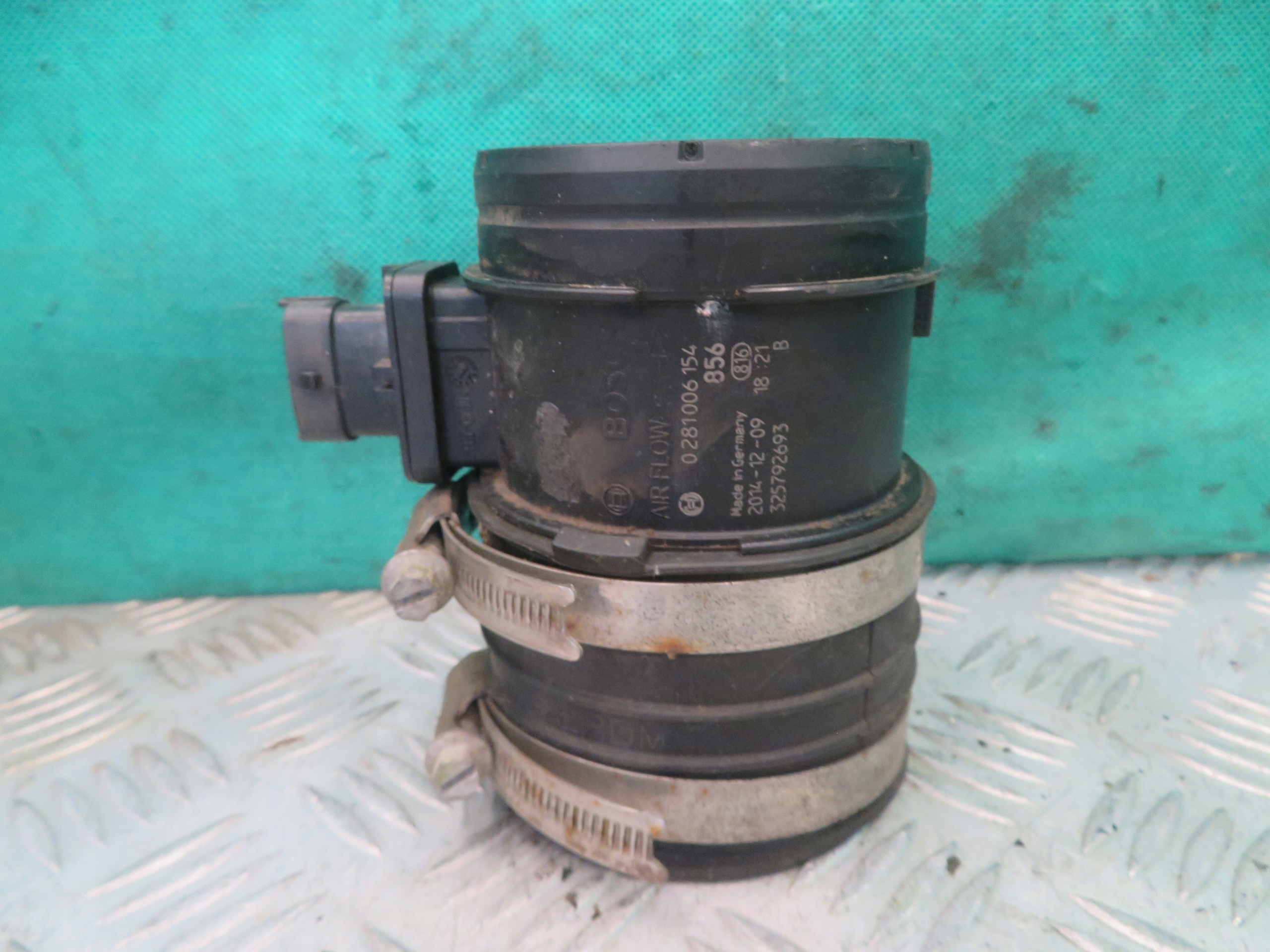 flow meter MITSUBISHI CANTER FUSO 3.0 15R 0281006154