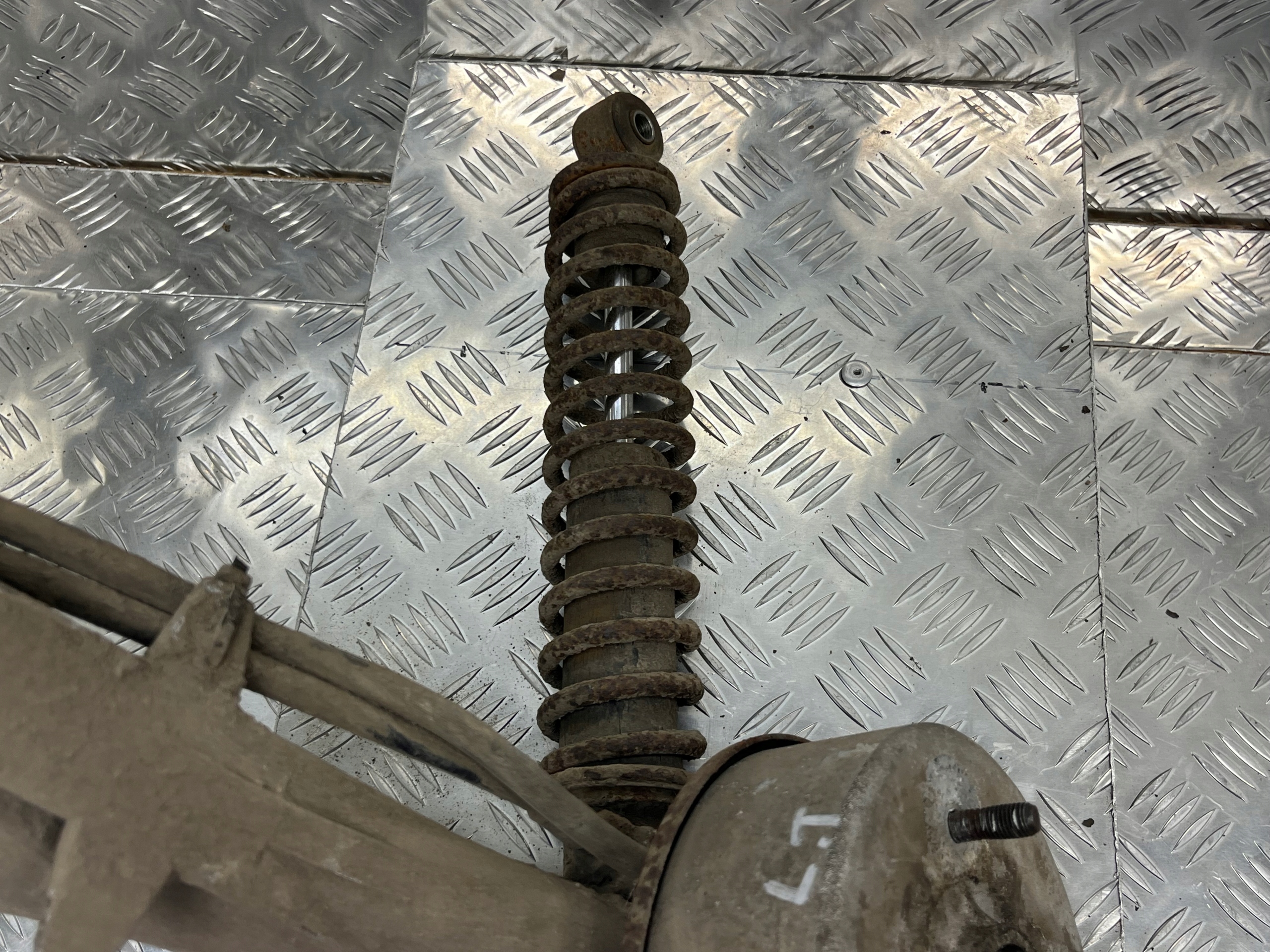 MCPERSON swing left rear part rear AIXAM 500