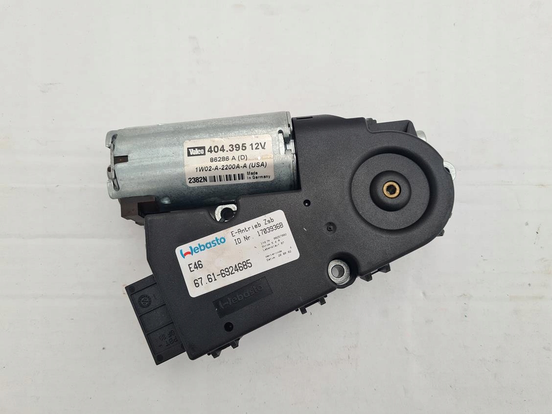 SILNICZEK SZYBERDACHU DACHU BMW E46 6924685