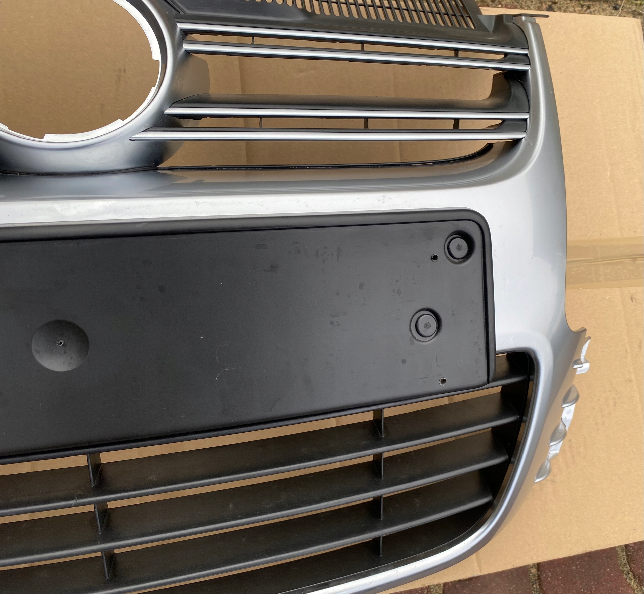 VW Golf V Kühlergrill FRONTGRILL Kühlergitter 1K0853653D - Thumbnail 4