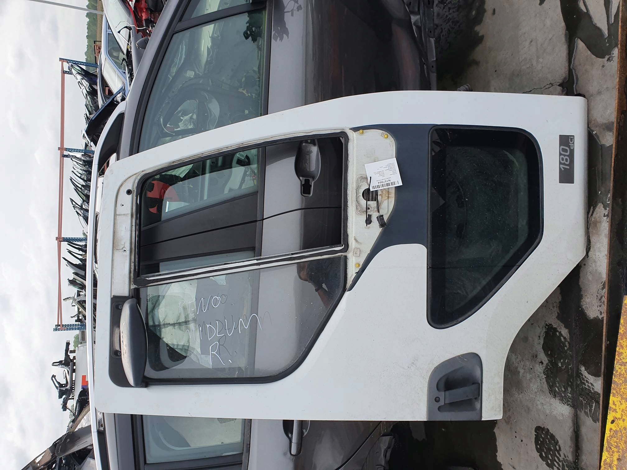 Tür rechts vorne RENAULT MIDLUM D 280 E6