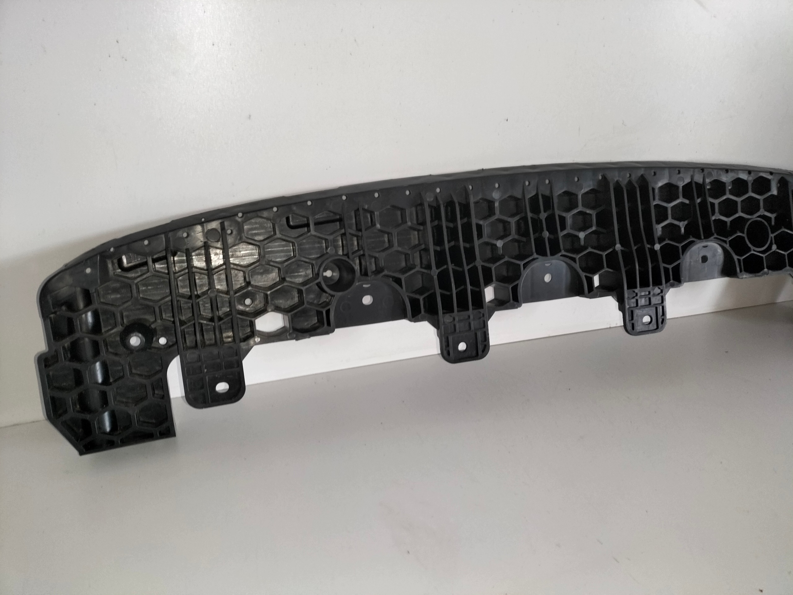 pillar sider cover below bumper front KIA VENGA LIFT 14