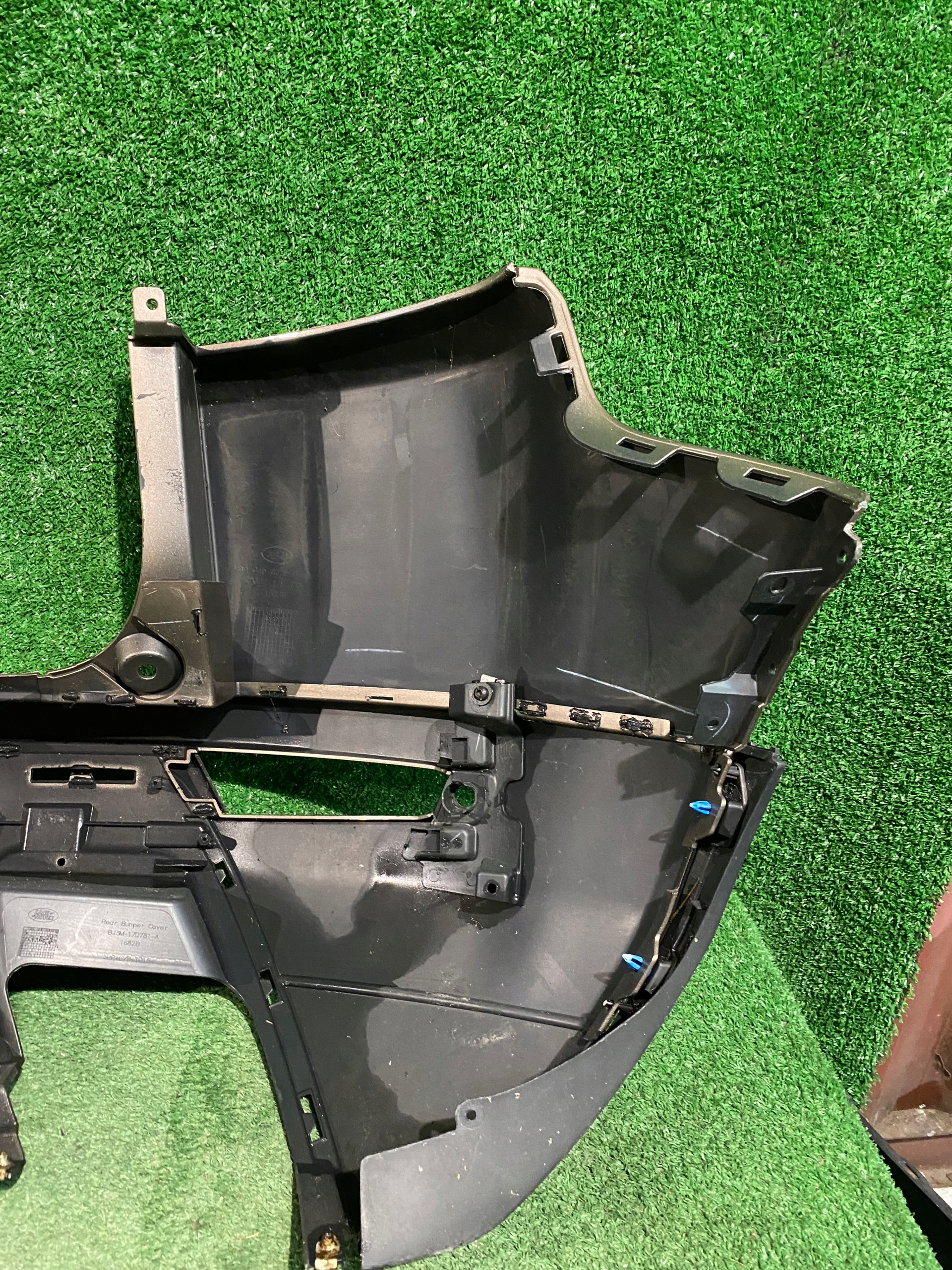 bumper rear rear part RANGE ROVER EVOQUE and