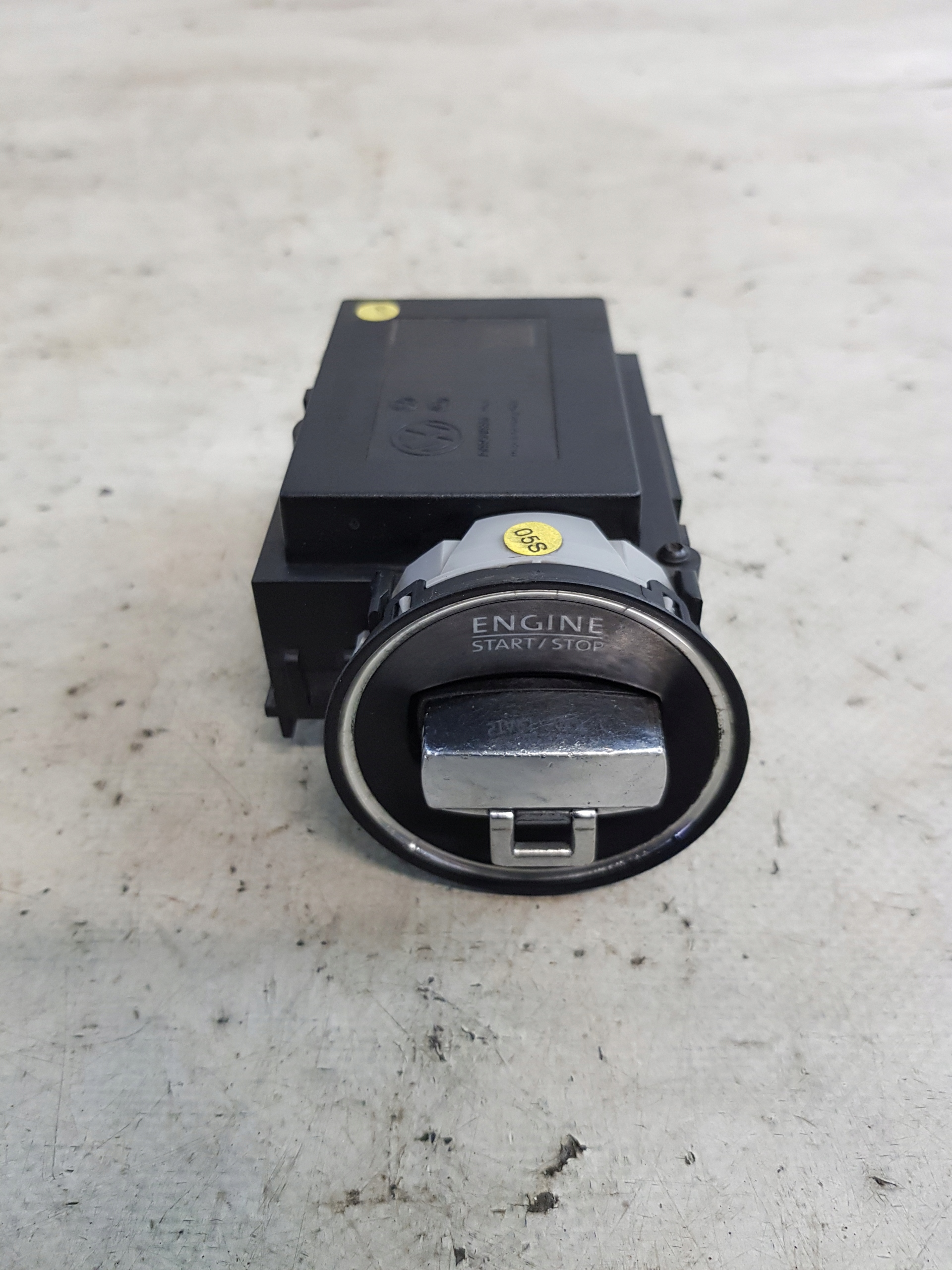 ignition switch ZAPLONU+key VW PASSAT B6 2.0 TDI 3C0905843J