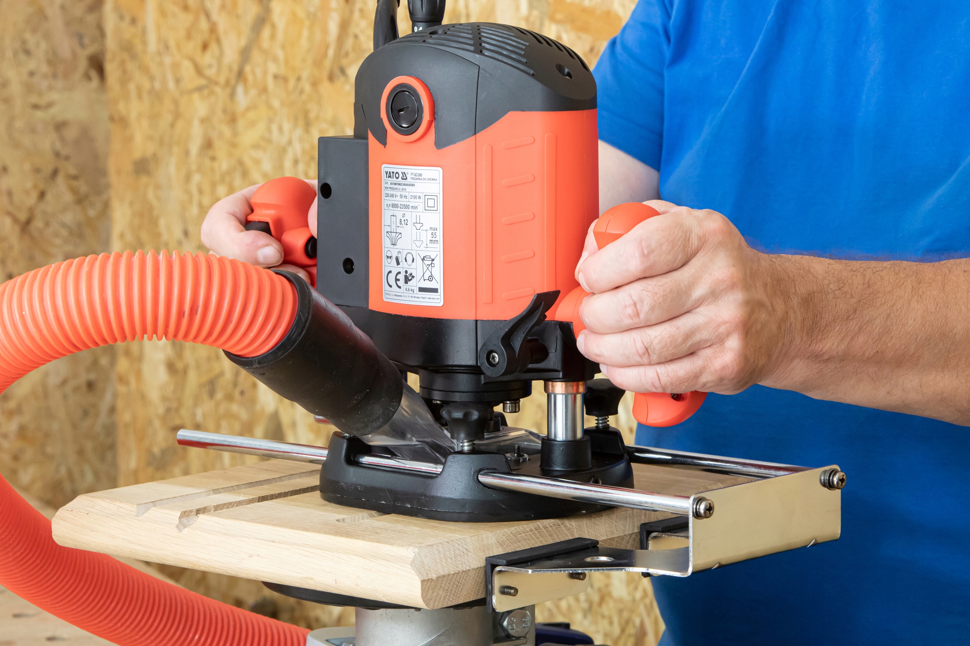 FREZARKA GÓRNOWRZECIONOWA 2100W + ZESTAW FREZÓW Kod producenta YT-82380