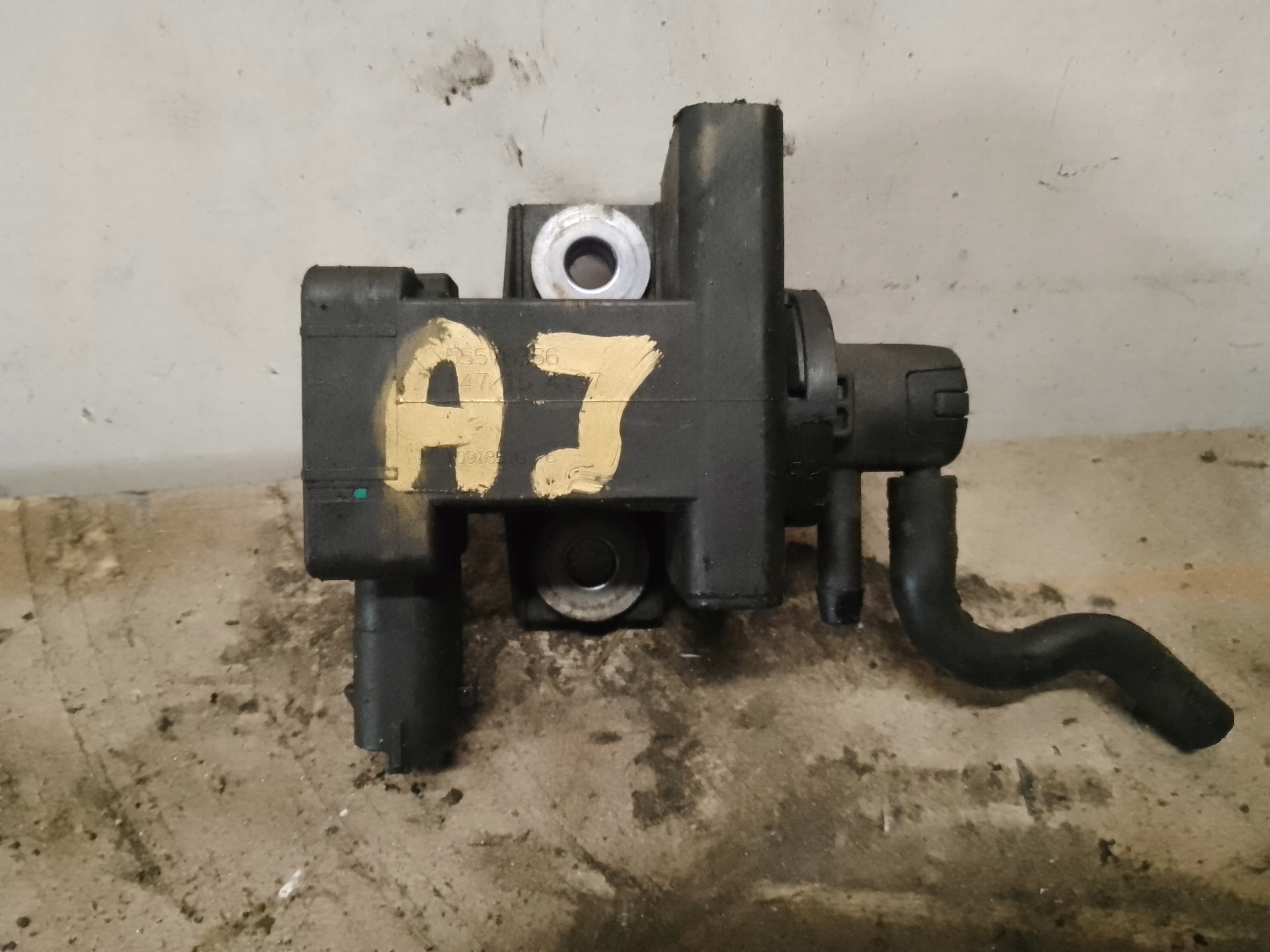 ВАКУУМНИЙ КЛАПАН OPEL ASTRA J 1.6 CDTI 55576356