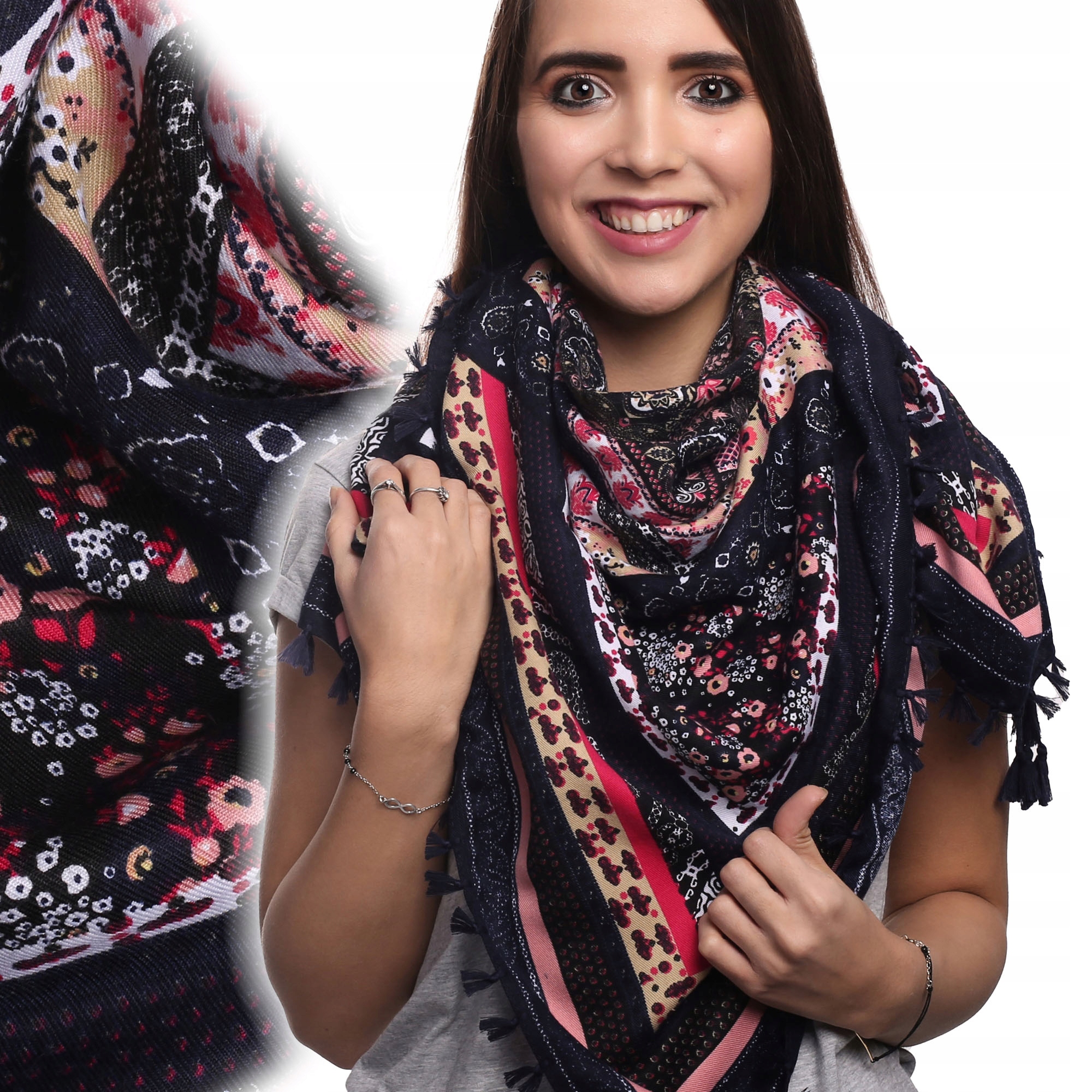 

Duża Folkowa Chusta Apaszka Ludowa Góralska Etno