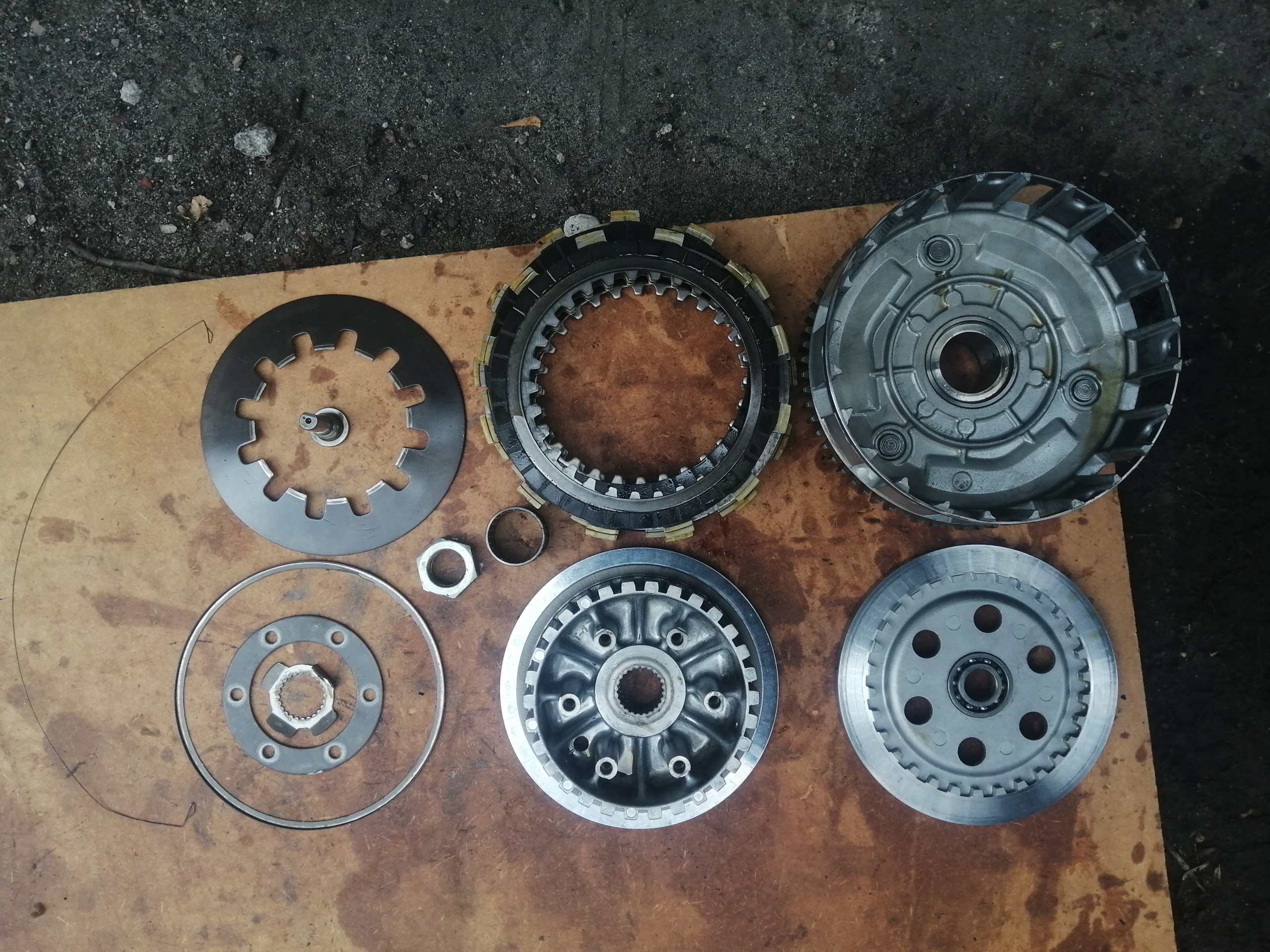 Er56ddxowtd2spxm - Yamaha R1 RN09 02-03 корзина сцепления