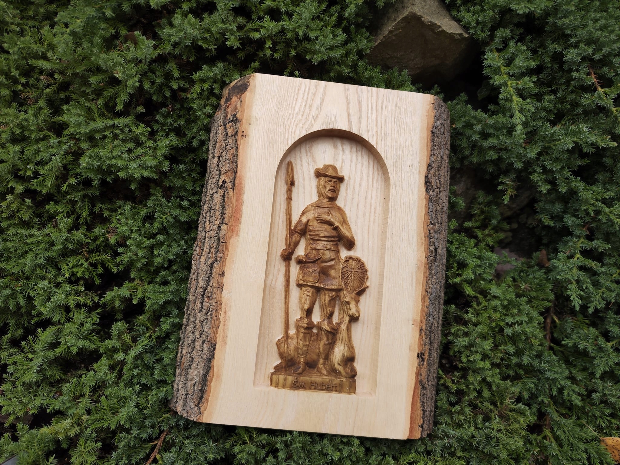 Dřevěný obraz Svatý Hubert patron jubileum dárek pro Lovecký kruh