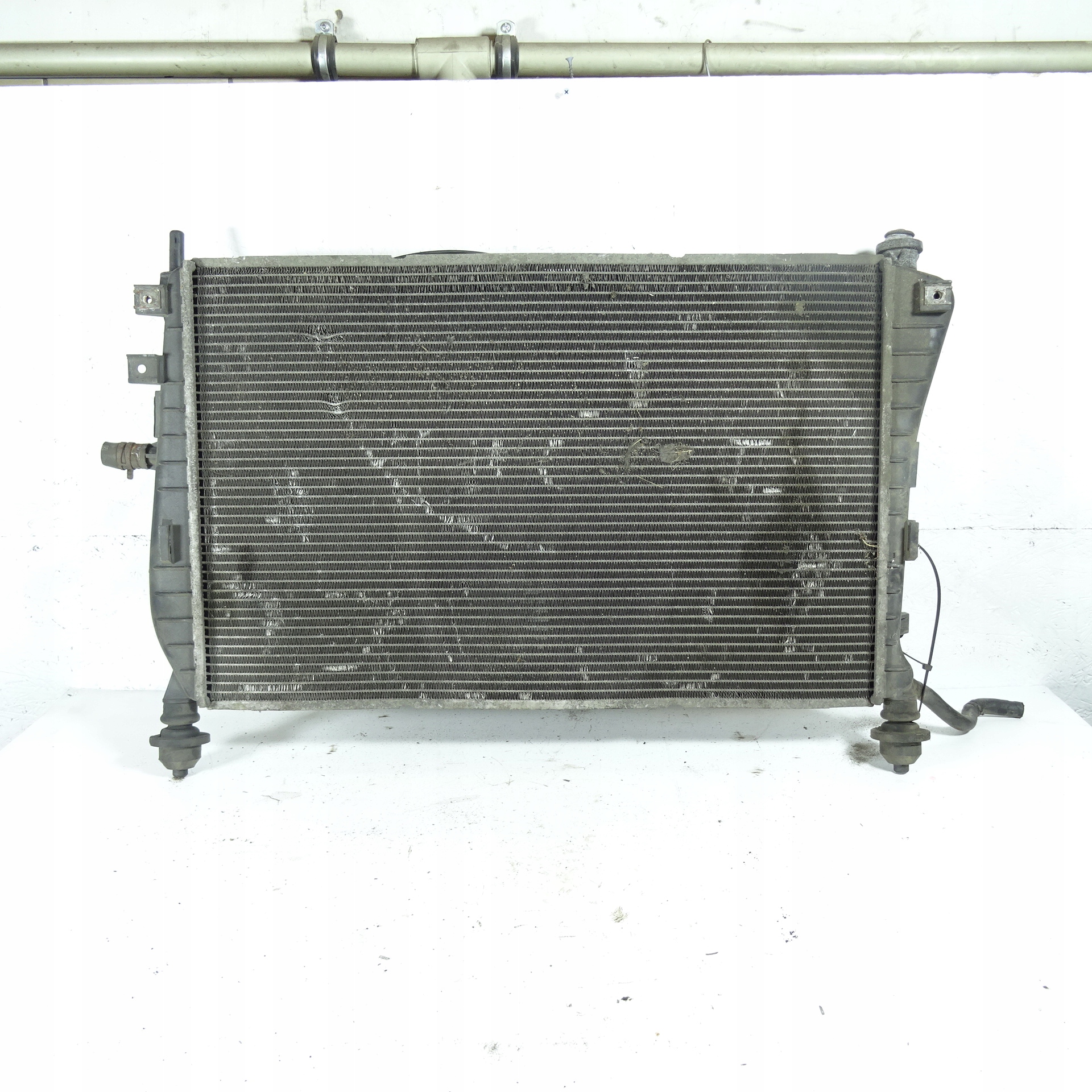 FORD MONDEO MK3 2.0TDCI CHŁODNICA WODY WENTYLATOR