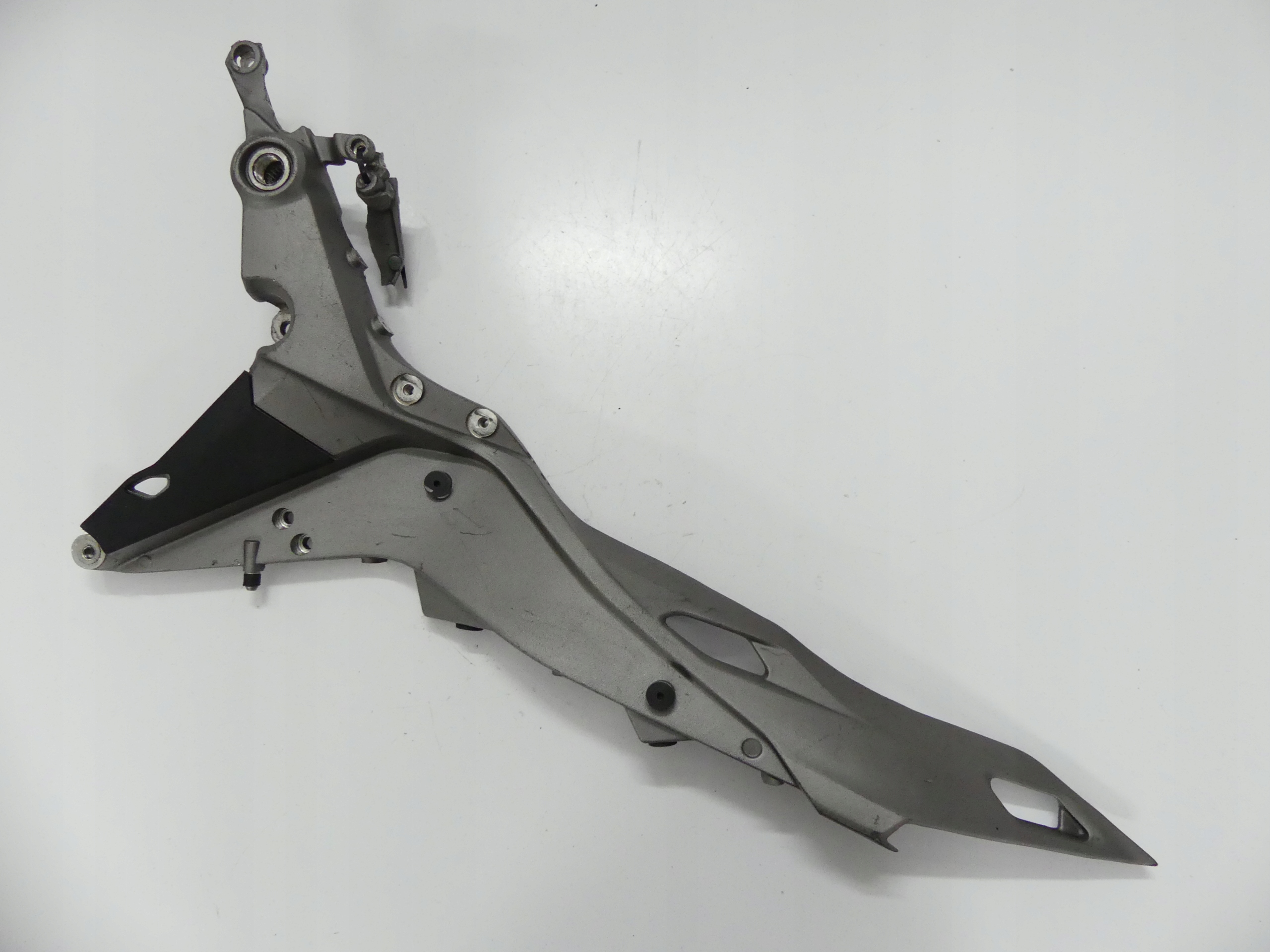 47130522B - . СТОЙКА P РАМА ХВОСТ КОМПЛЕКТ DUCATI MULTISTRADA 1200