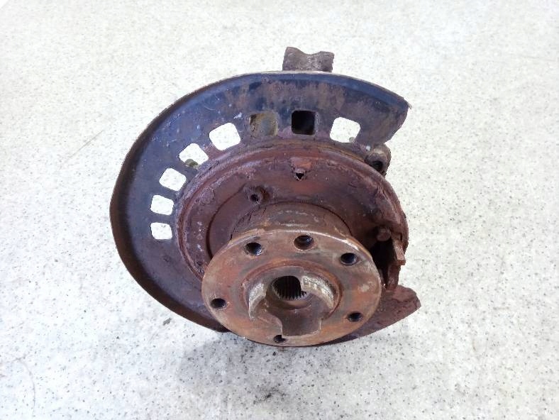 Mozzo FUSELLO posteriore Destro 4.8 V8 Porsche Cayenne e