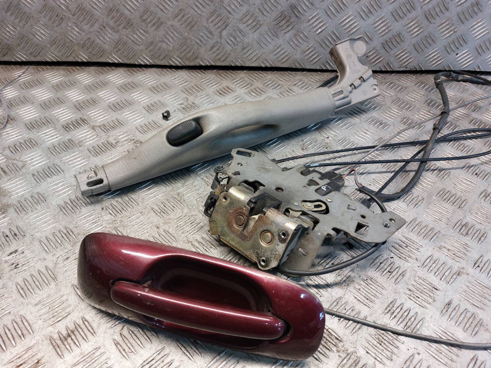 lock door right rear part + handle exterior CHRYSLER VOYAGER IV