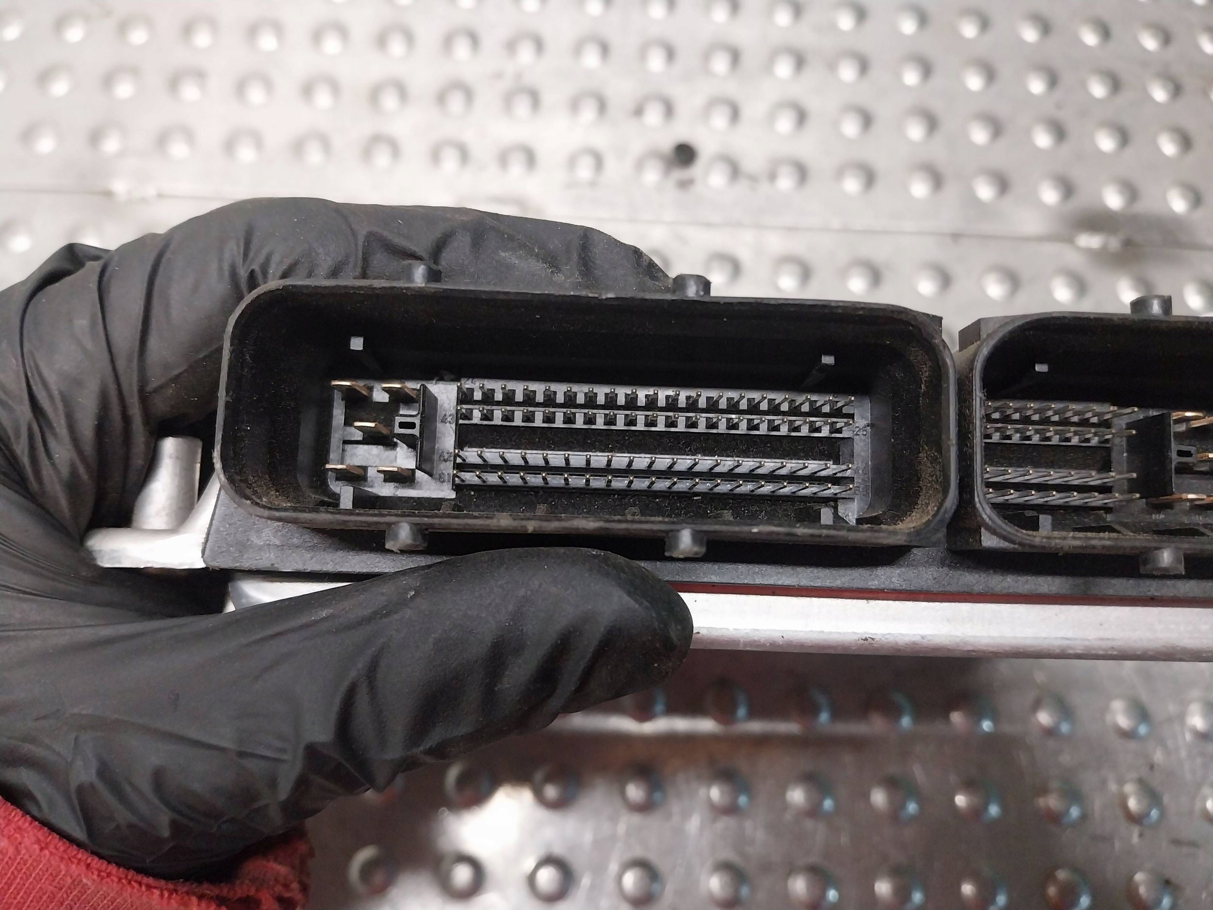 control unit computer of the engine 045906019G 0281010220 AUDI A2 1.4 TDI