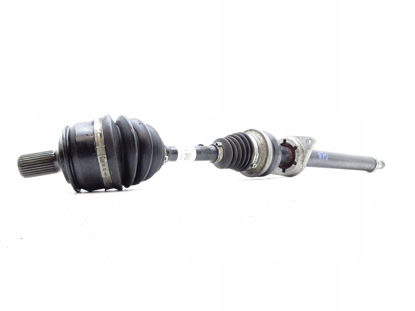 semi-axis right front MERCEDES GLA W156 4MATIC A2463600217 A2463301501