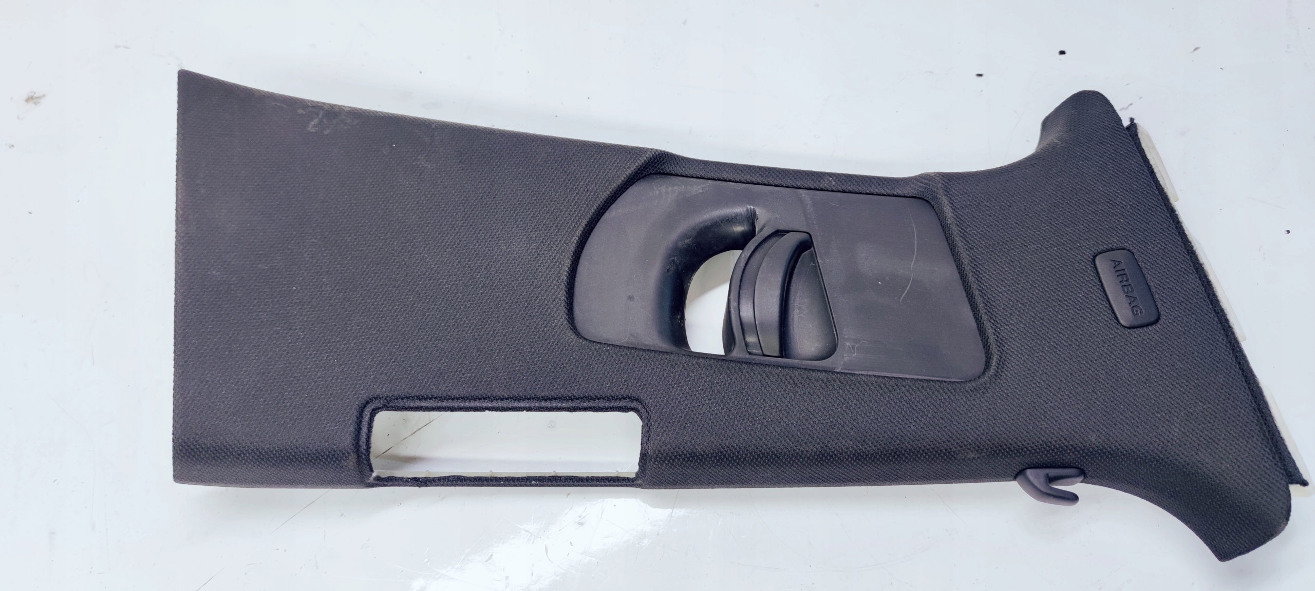 cover SLUPKA B right AUDI A6 C6 4F0867244A 1MB