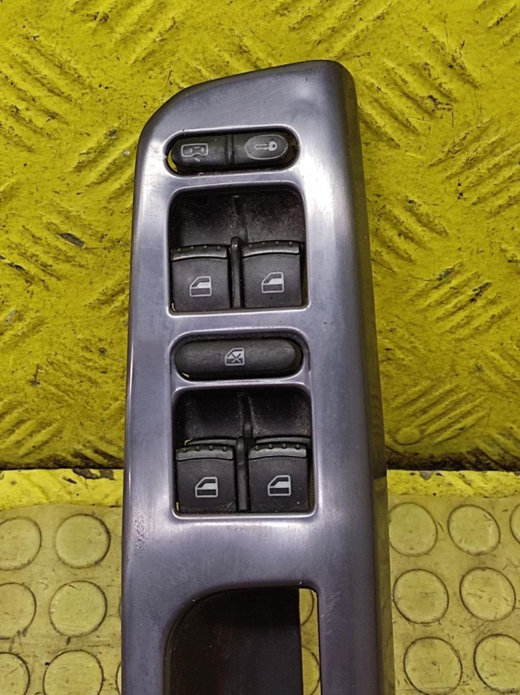 VW GOLF IV window control switch 1J4959857D