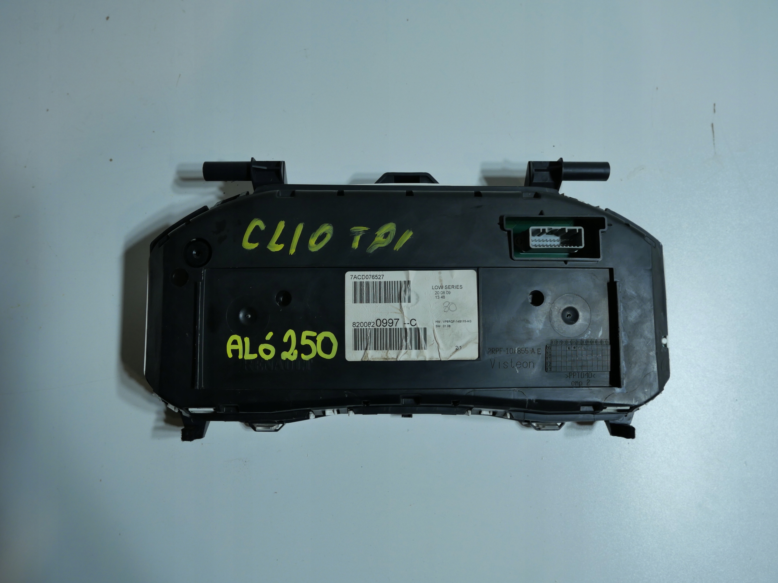 dials clock 8200820997C Renault Clio III
