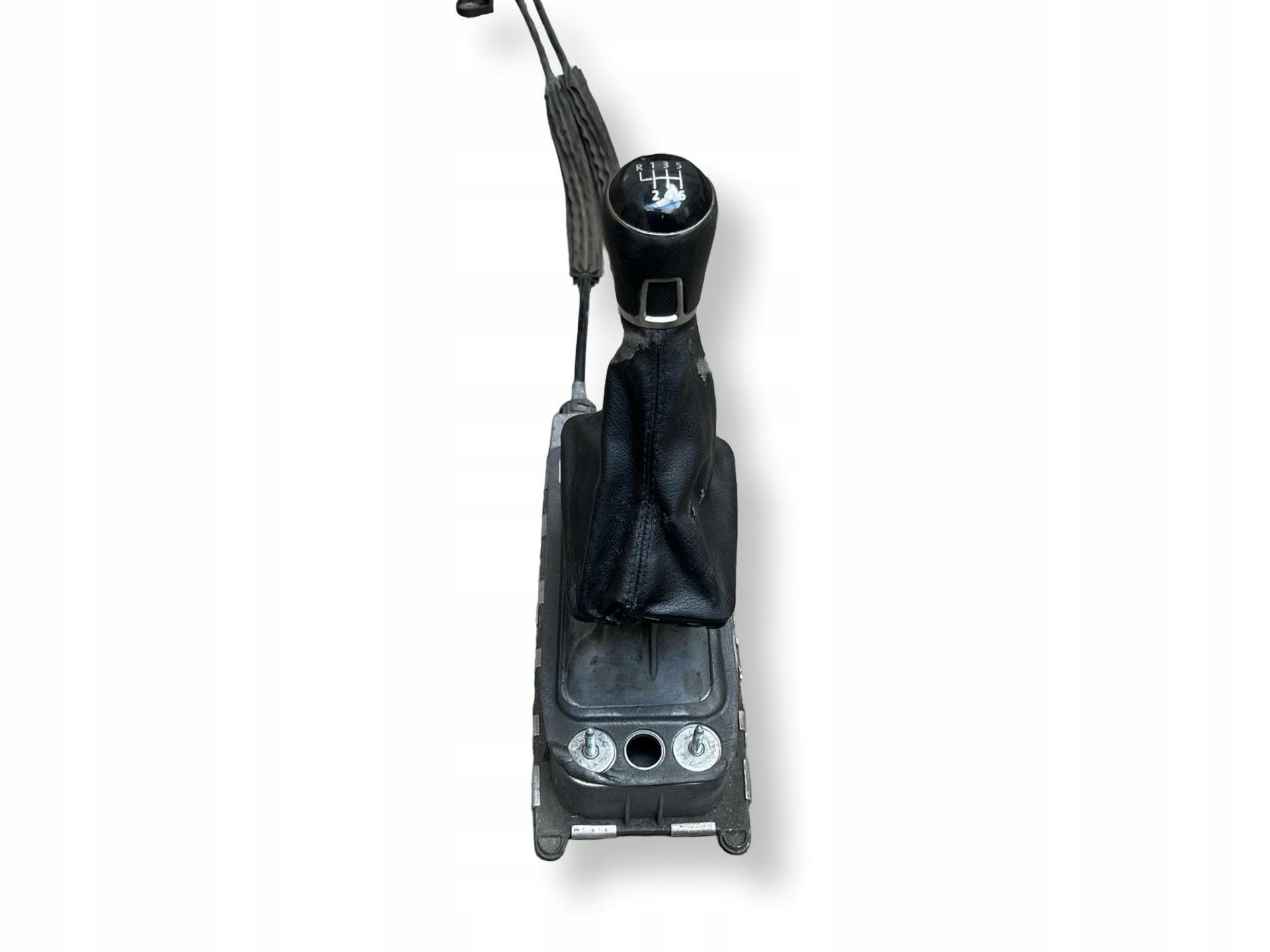 Levier de vitesse Mecanisme levier vitesse Mécanisme levier vitesse Engrenage Volkswagen Passat CC facelift 2012
