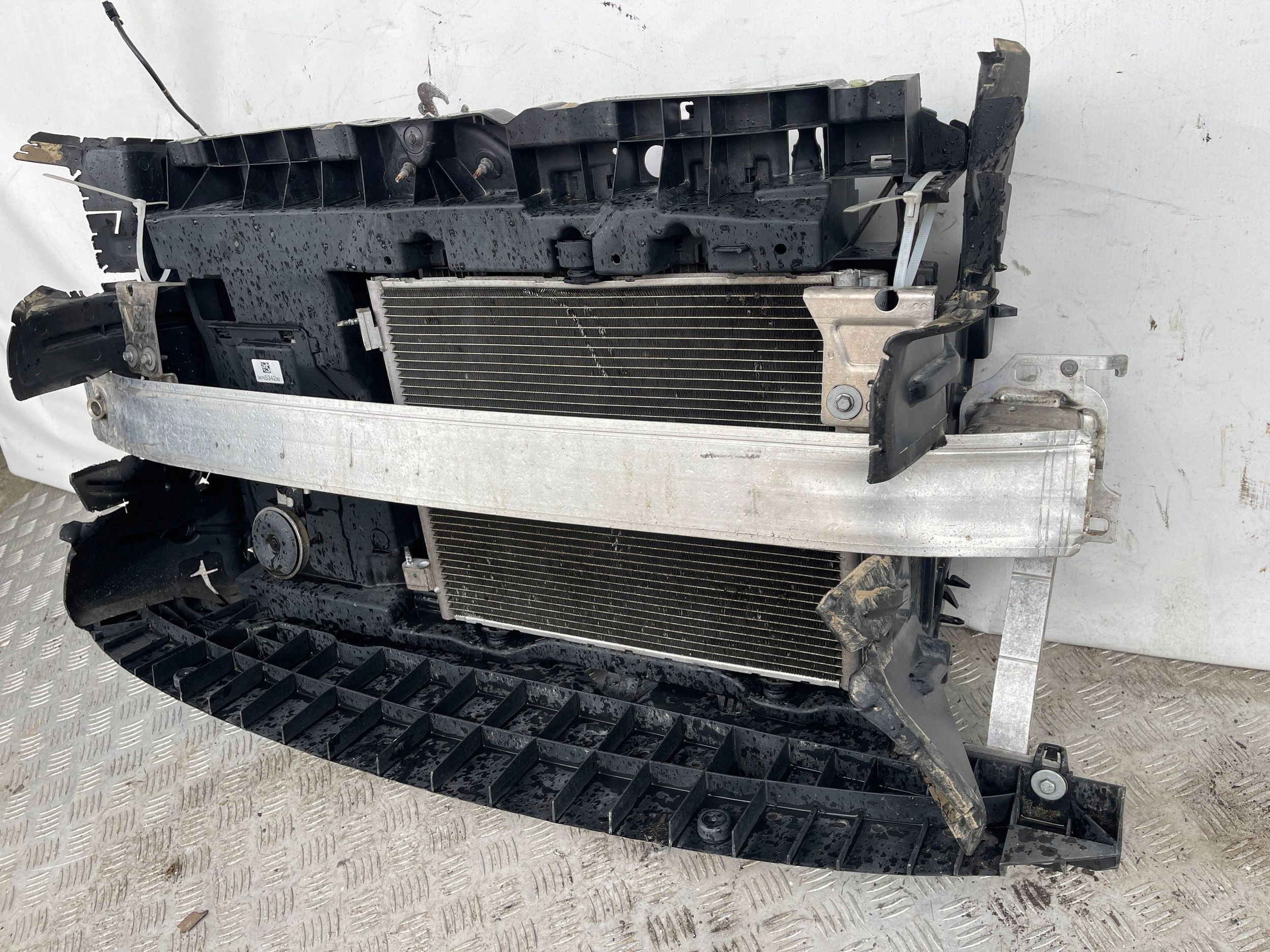 front body wall front pillar radiator Citroen C4 Cactus 1.2 VTI 14