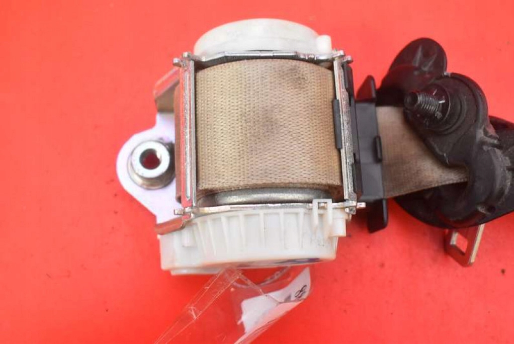 tension belt safety right front 34003268 BMW E92 06-12