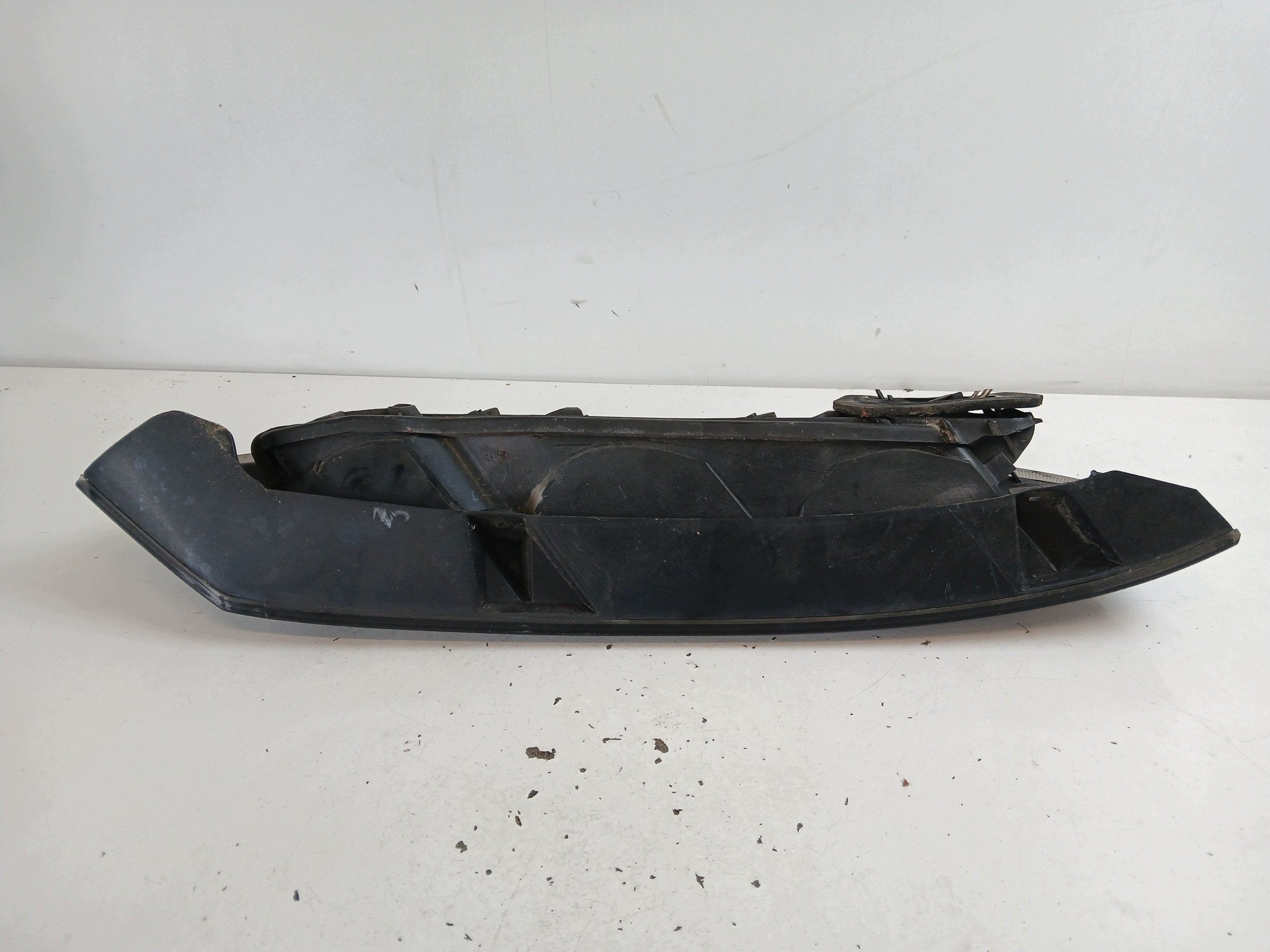 OPEL CORSA C light left rear part CIEMNA