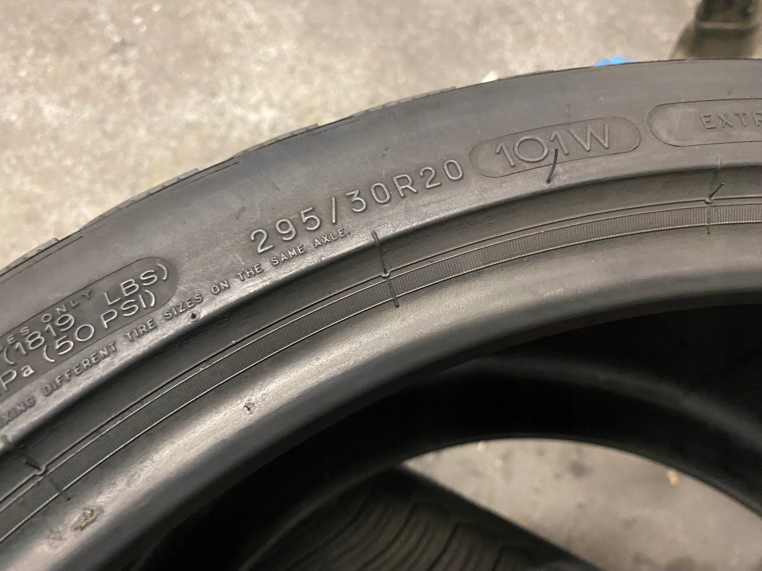 2 tyres winter 295/30R20 Michelin Pilot Alpin PA4 6mm