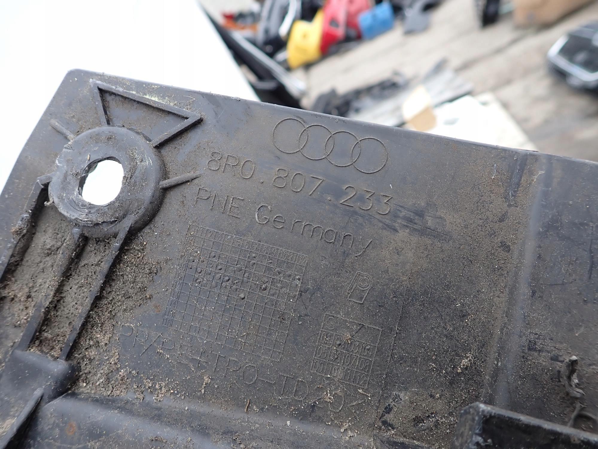 AUDI Q5 und 1 8R 08-12 Blende Abdeckung abdeckung unter Stoßstange