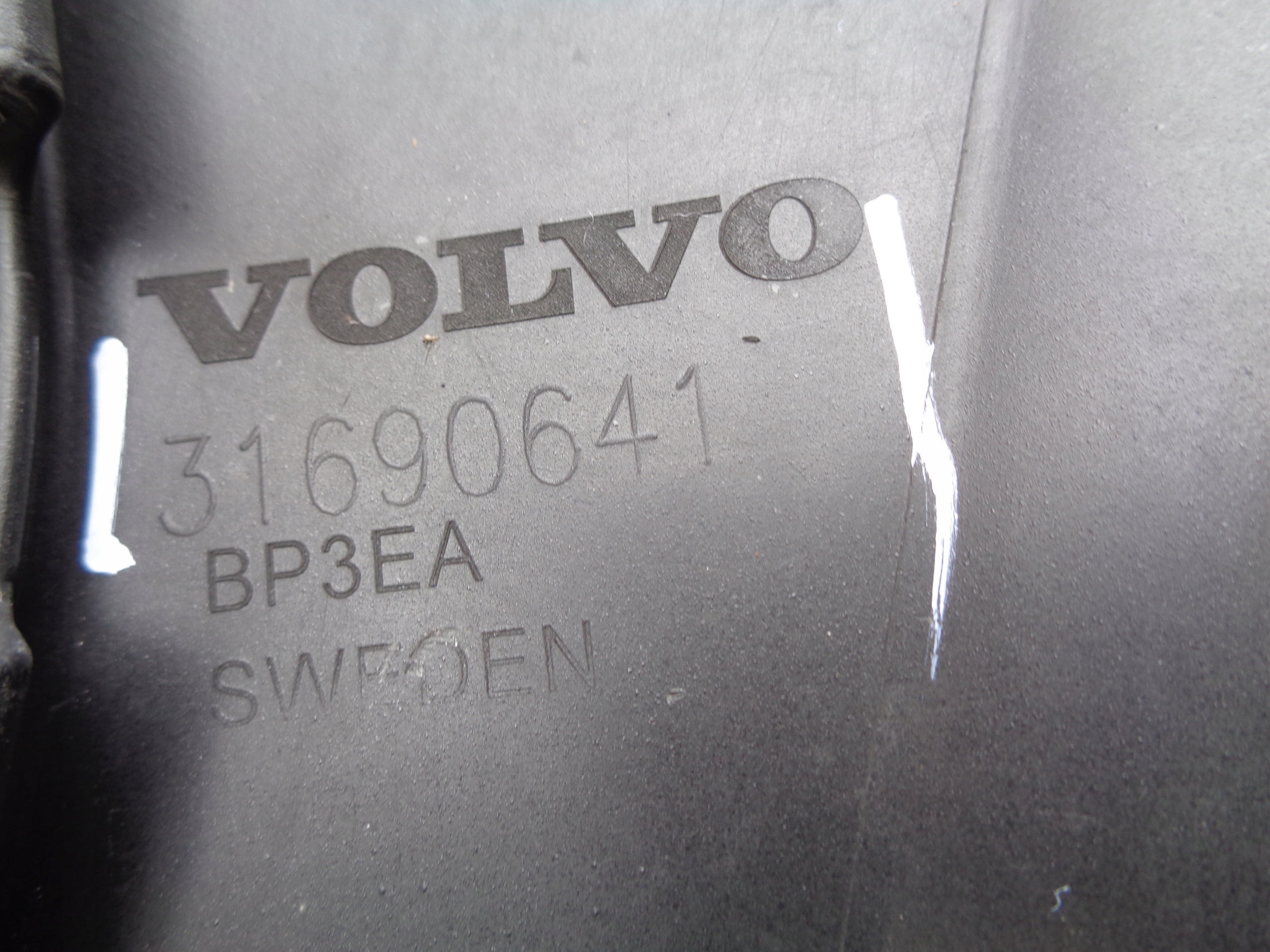 front bumper VOLVO XC90 II LIFT R-design NR 47689