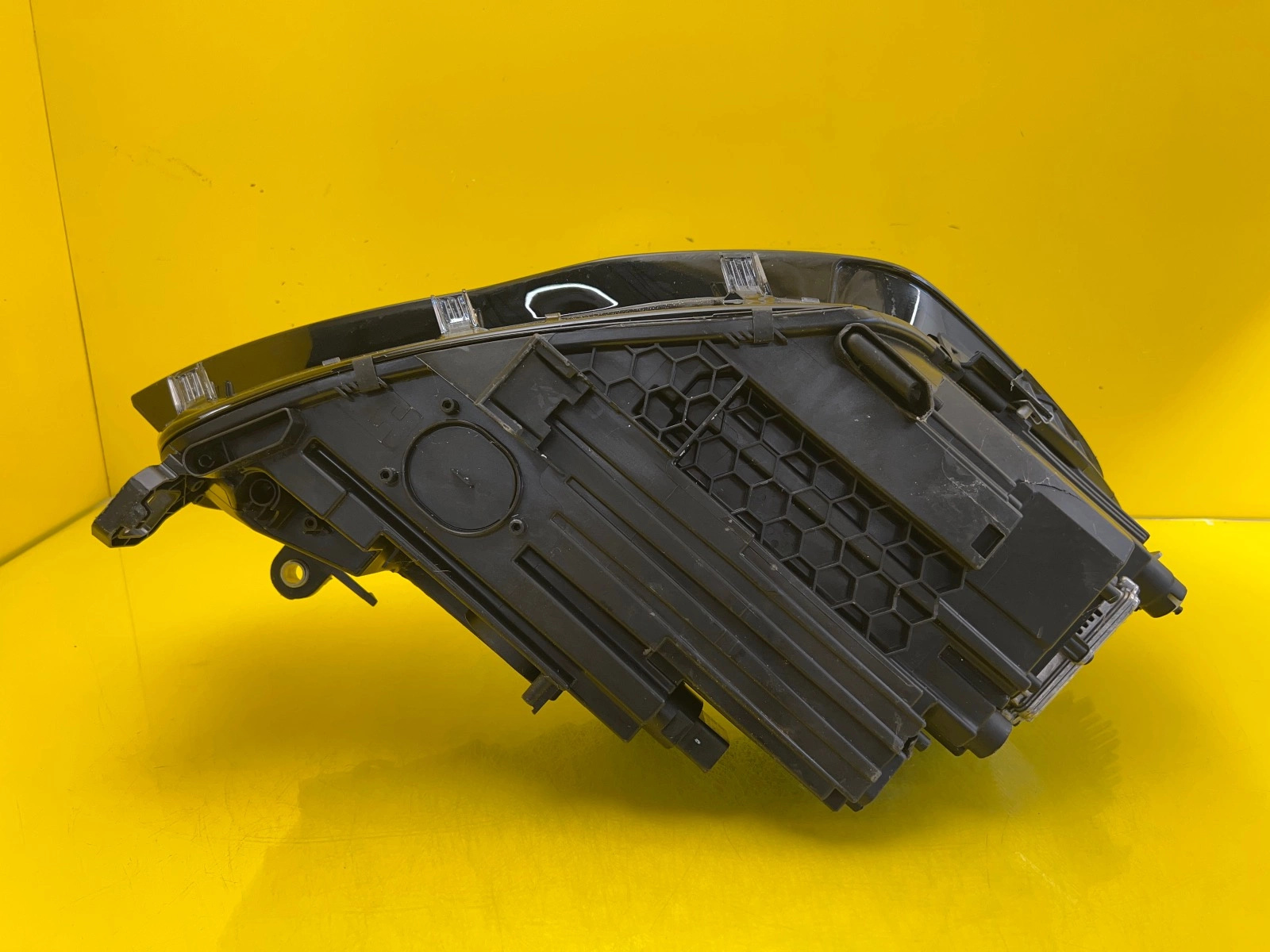 light front left VW Tiguan III Full Led 572941035C