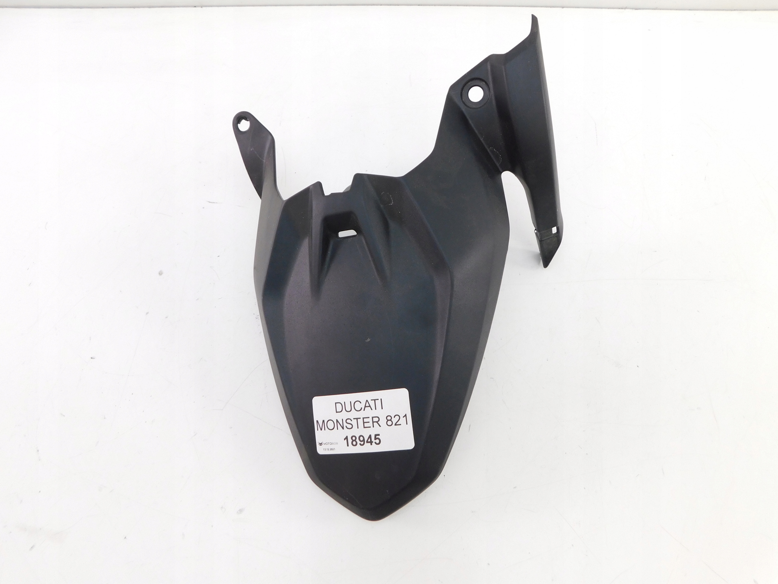 DUCATI MONSTER 821 BŁOTNIK NADKOLE