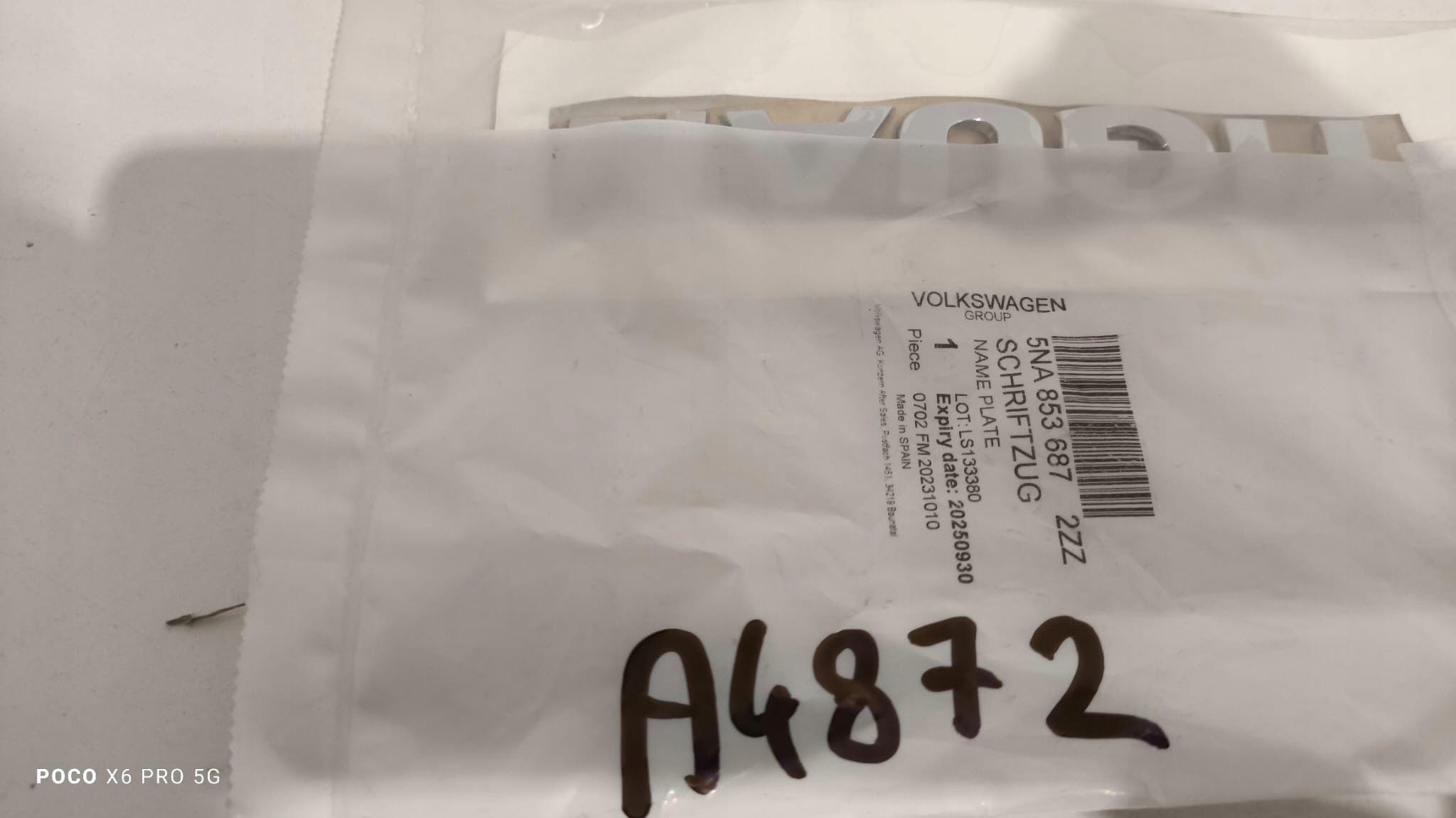 VW TIGUAN II 5NA EMBLEMAT NAPIS KLAPY TIGUAN 5NA853687 2ZZ