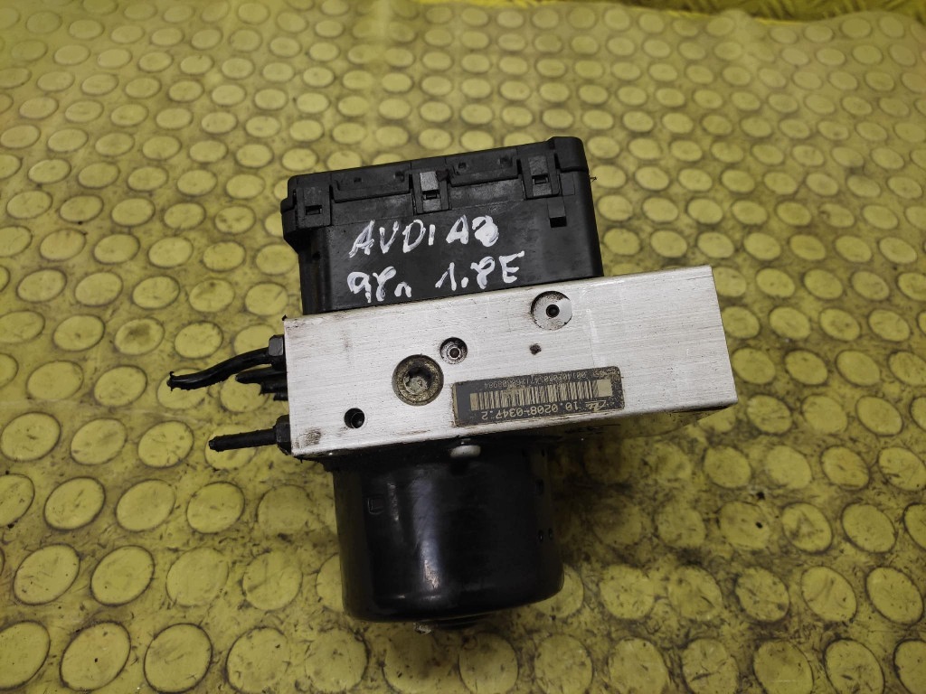 AUDI A3 8L Pompa ABS 1J0614217C