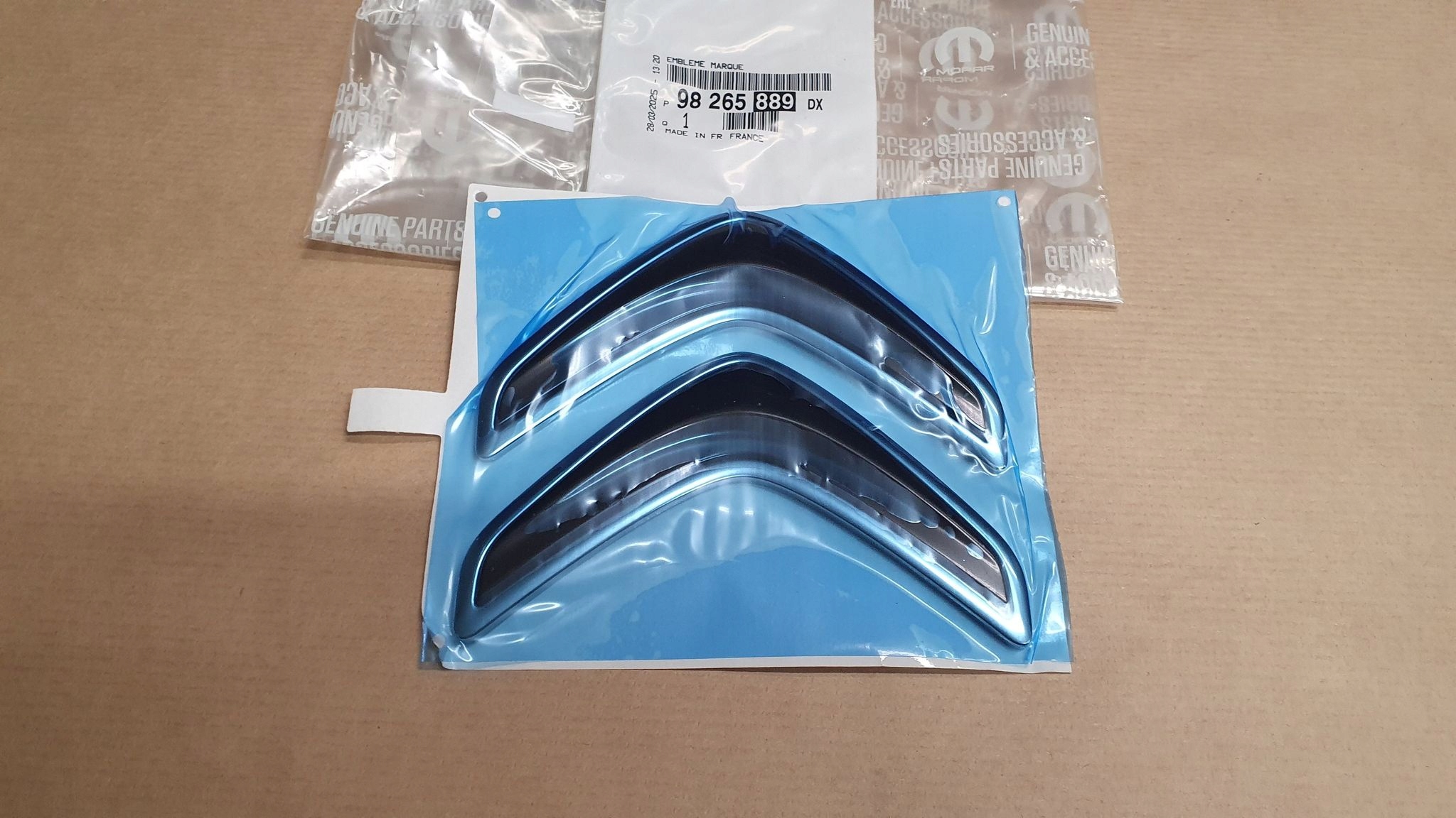 Znak C5 Aircross 98265889DX