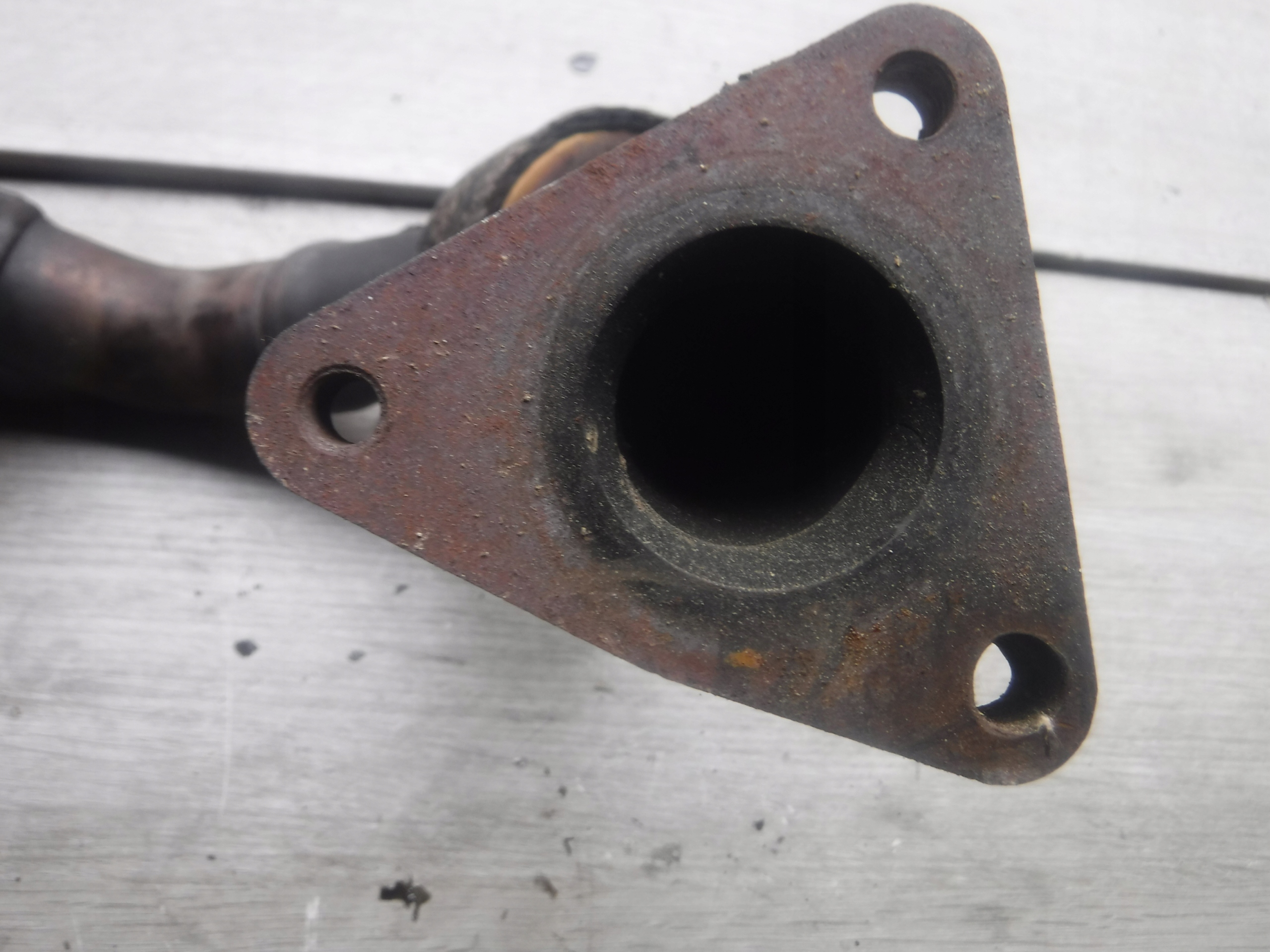 Mercedes E W211 3.0 CDI exhaust manifold right