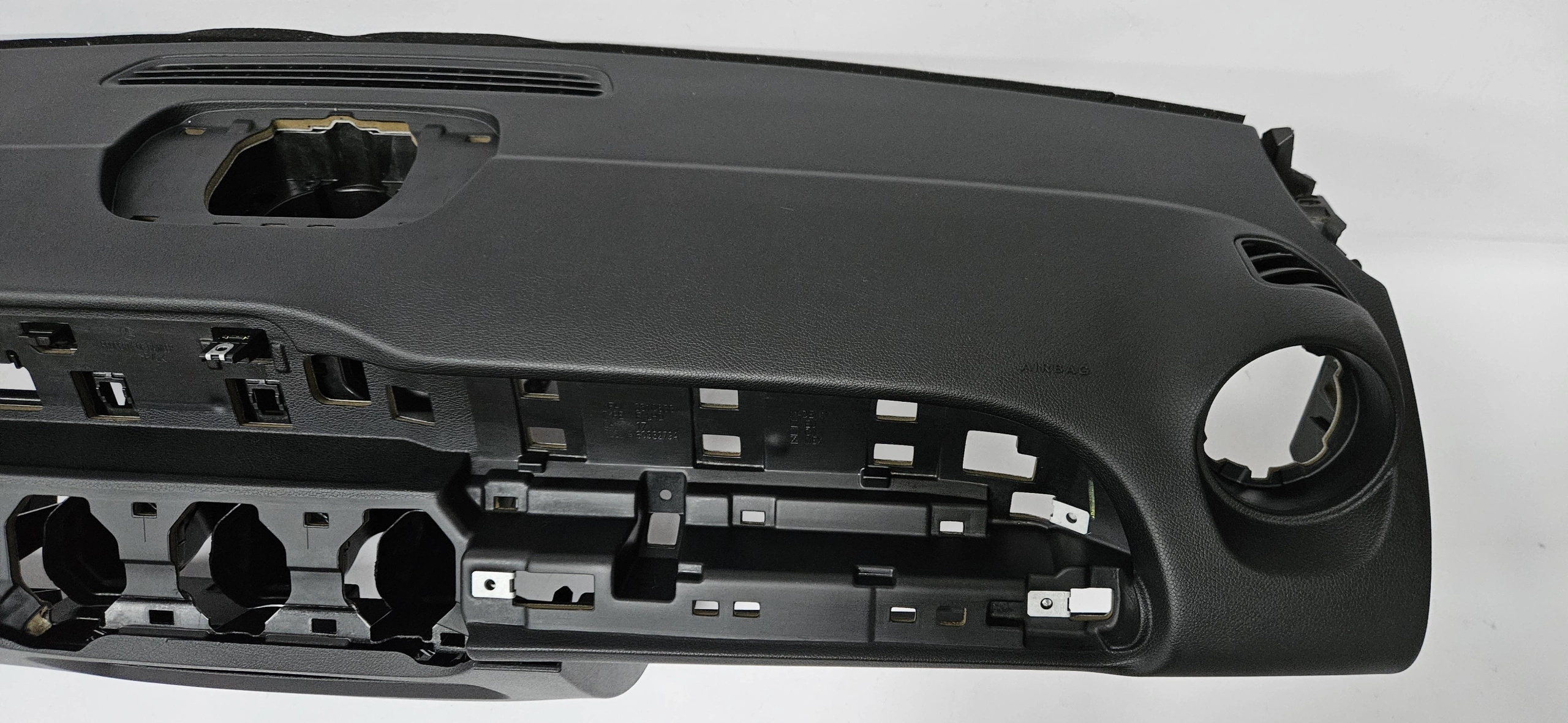 dashboard instrument panel cockpit MERCEDES GLB X247 EUROPA
