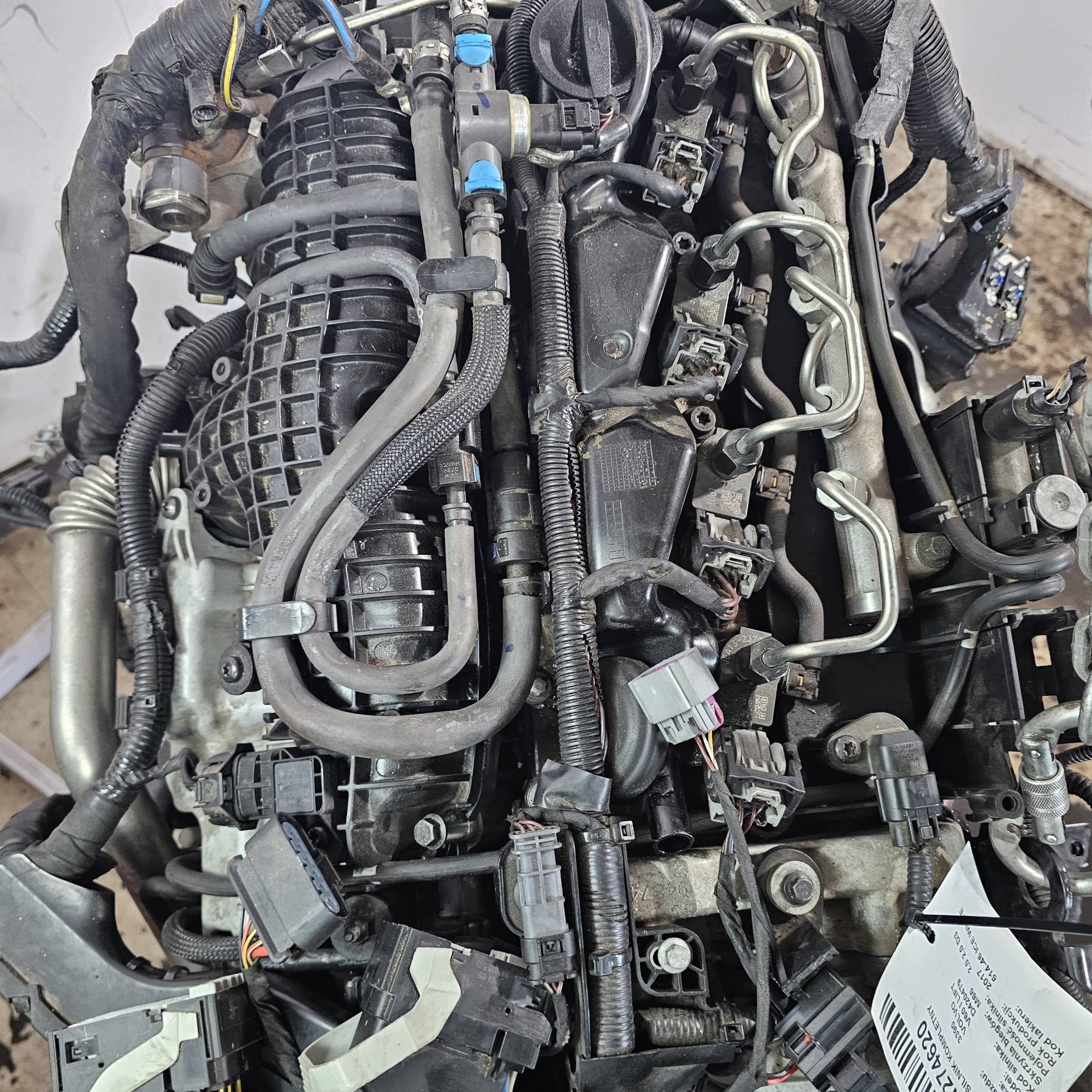 engine complete D4204T9 2.0 D VOLVO V60 and LIFT