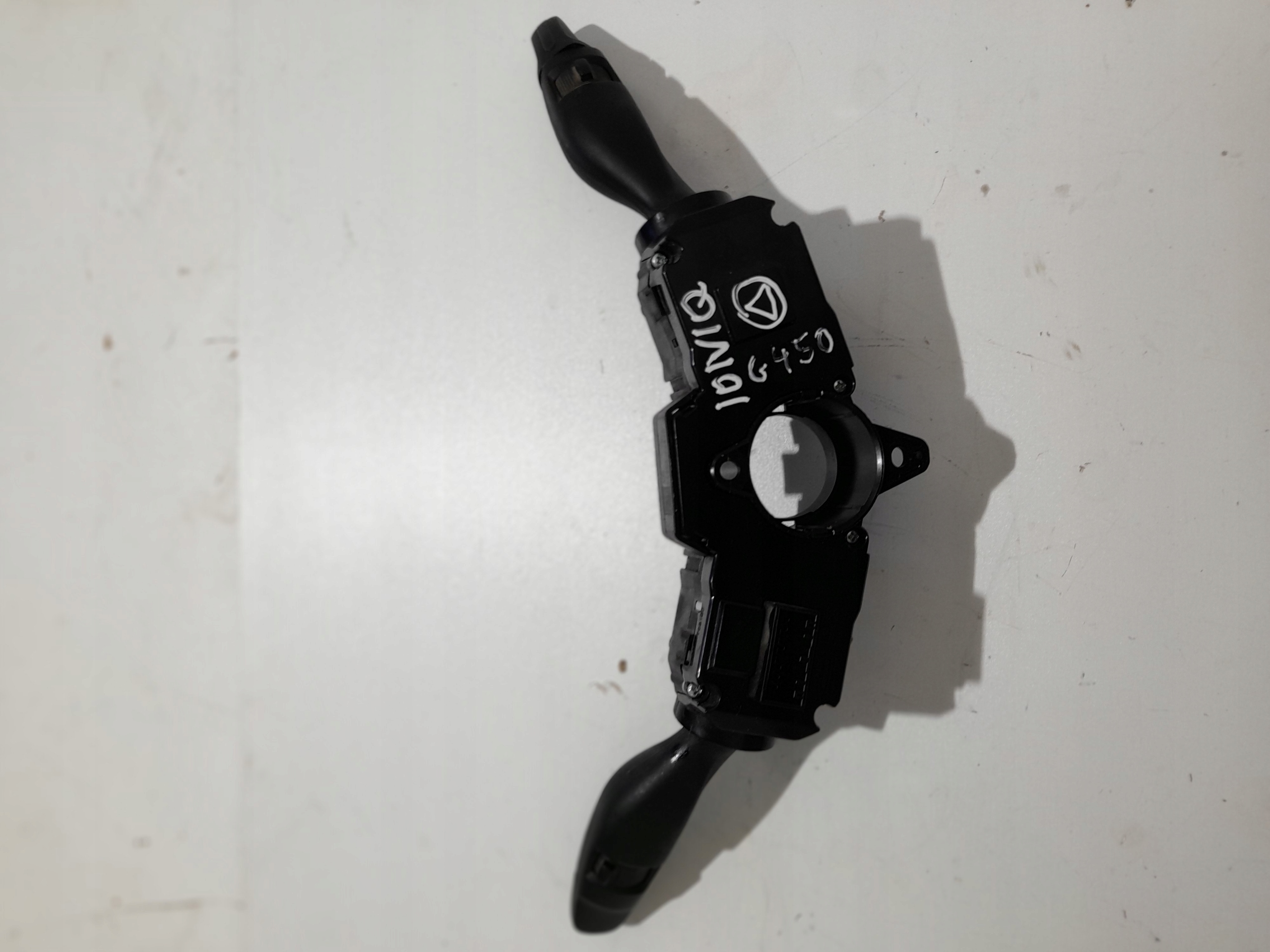 HYUNDAI IONIQ light switch of indicators