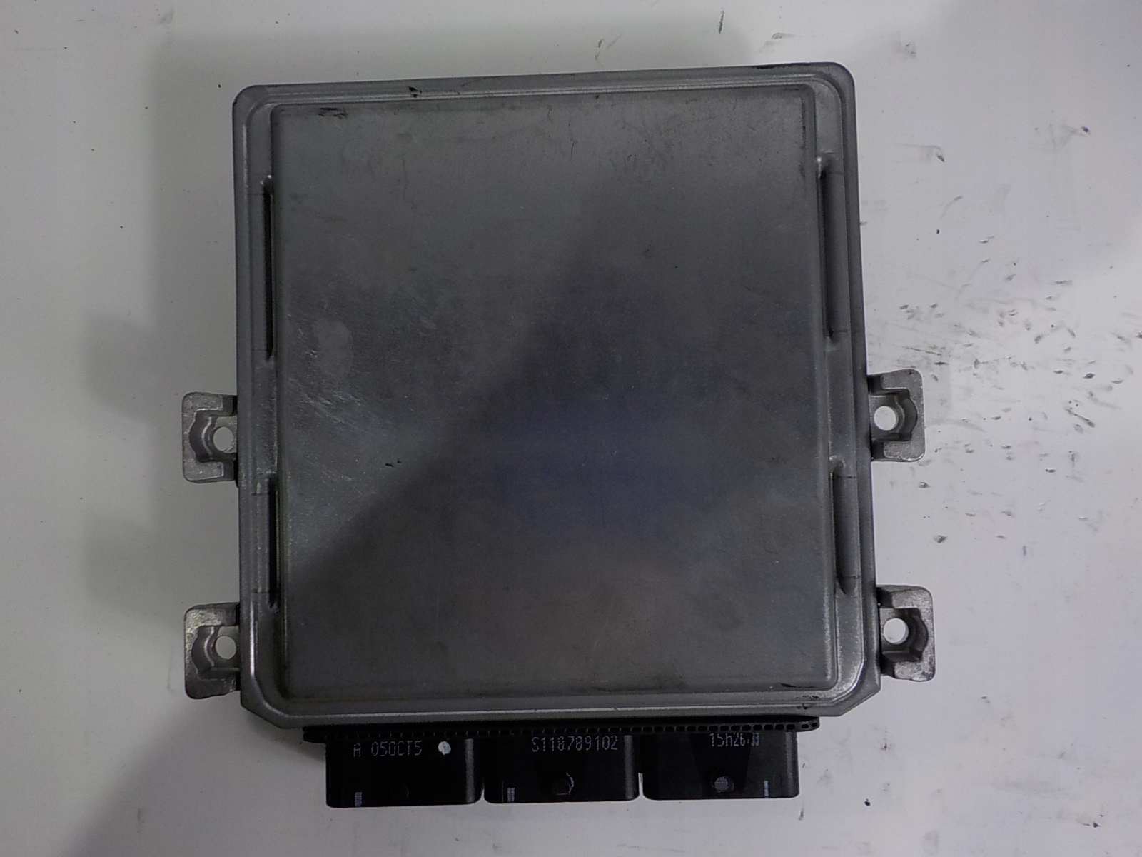 LAND ROVER DISCOVERY III computer control unit 5WS40278B-T NNN500750