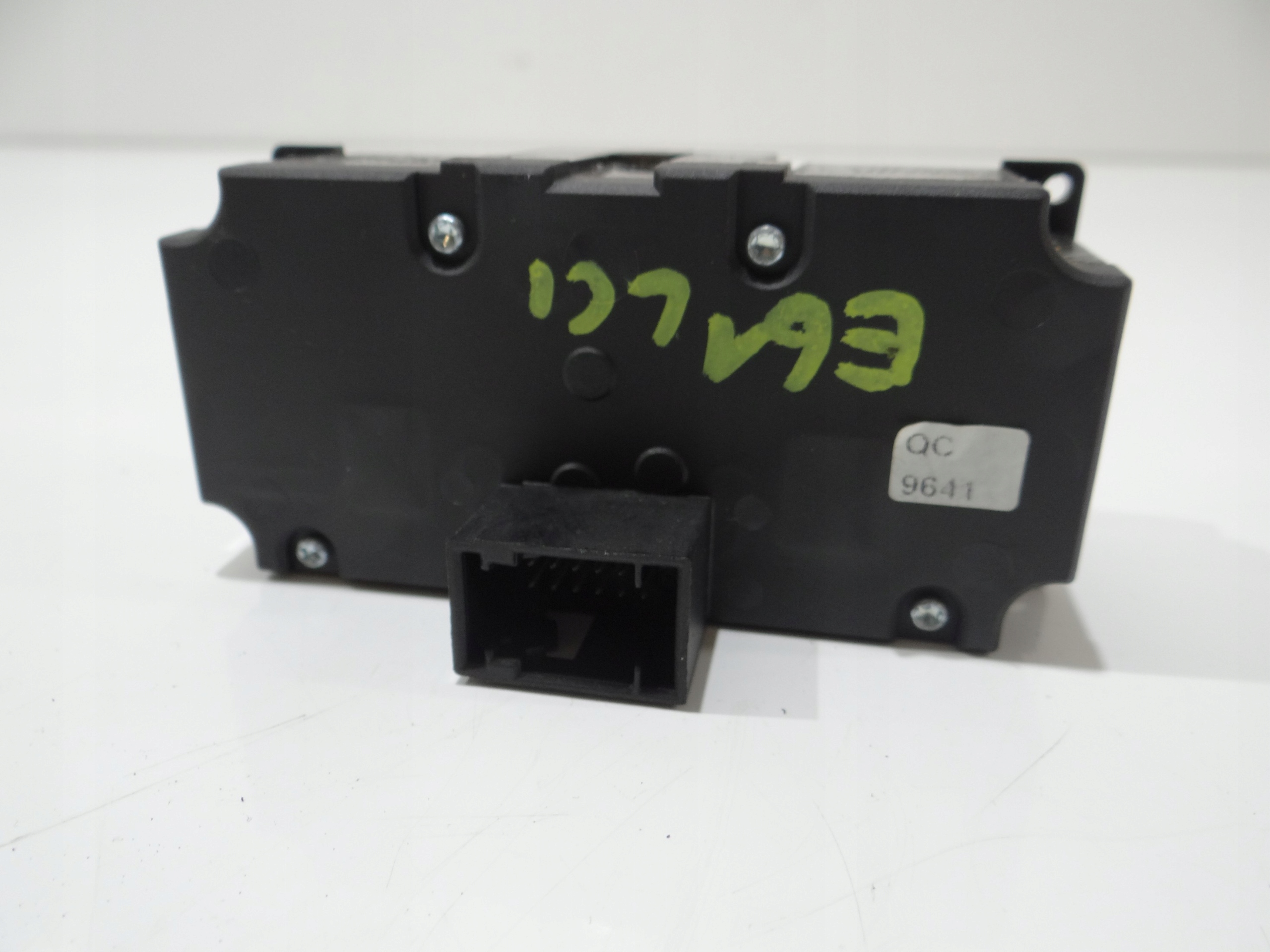 PANEL přepínač světel BMW E60 E61 LCI 6988555 (4570626)